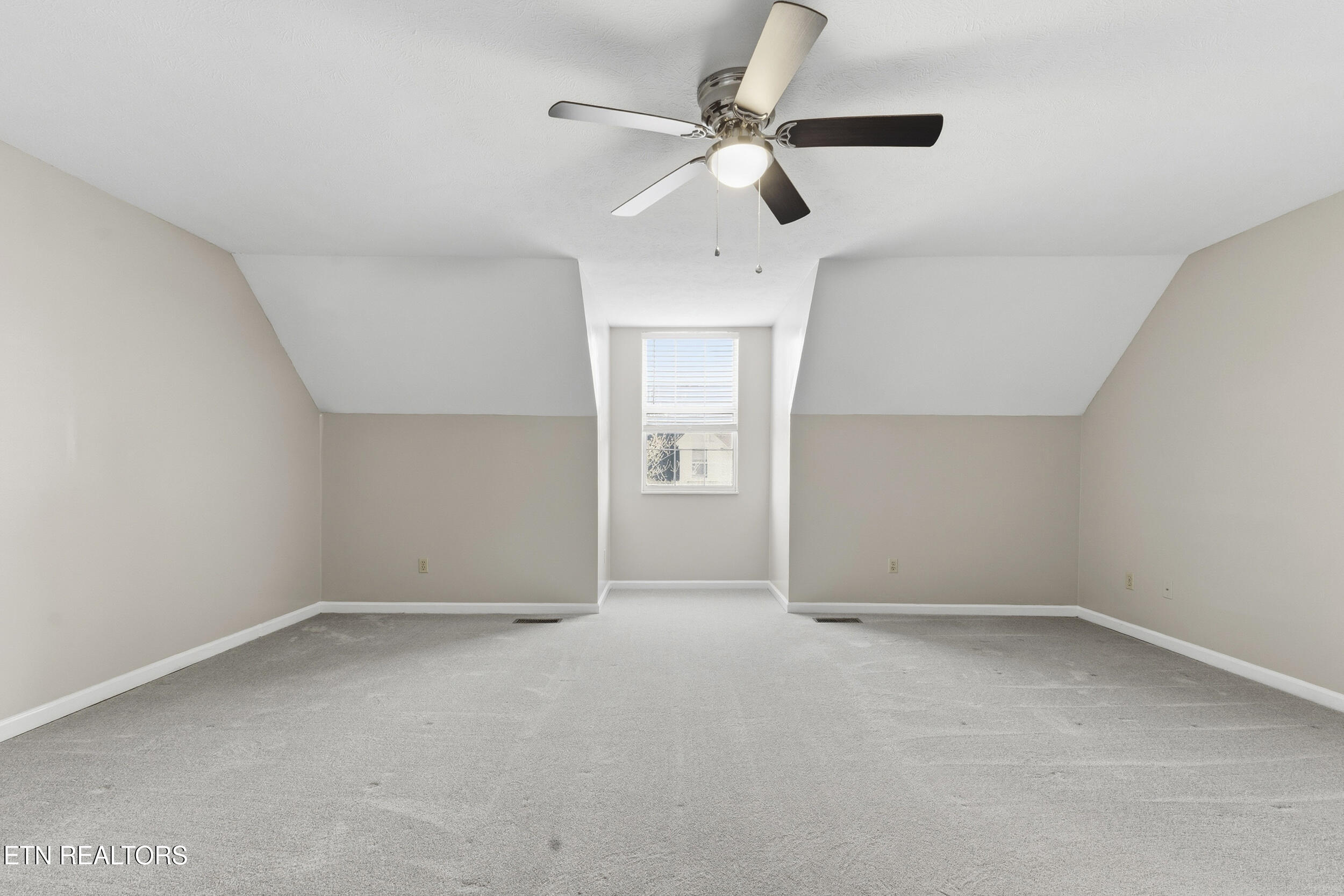 3434 Hamilton Place Drive