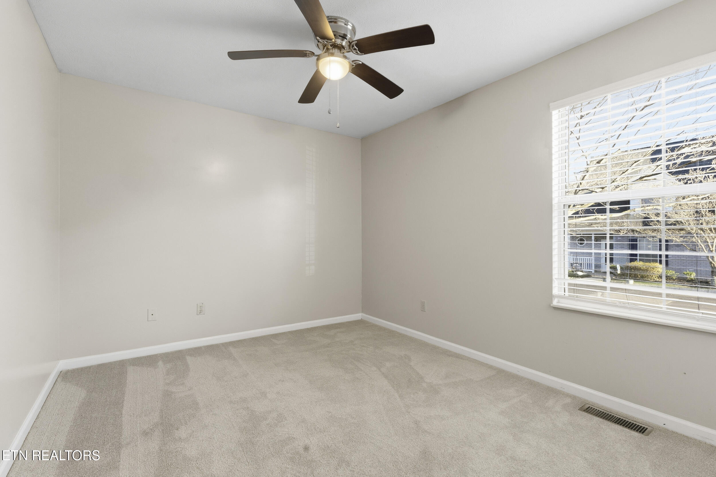 3434 Hamilton Place Drive