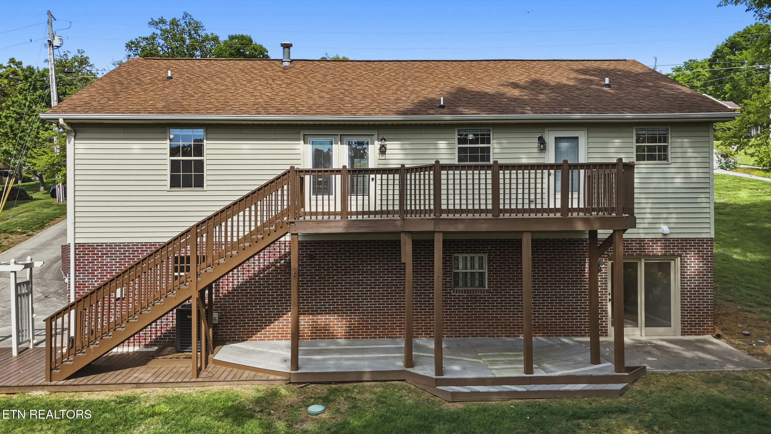 6278 Golden Drive