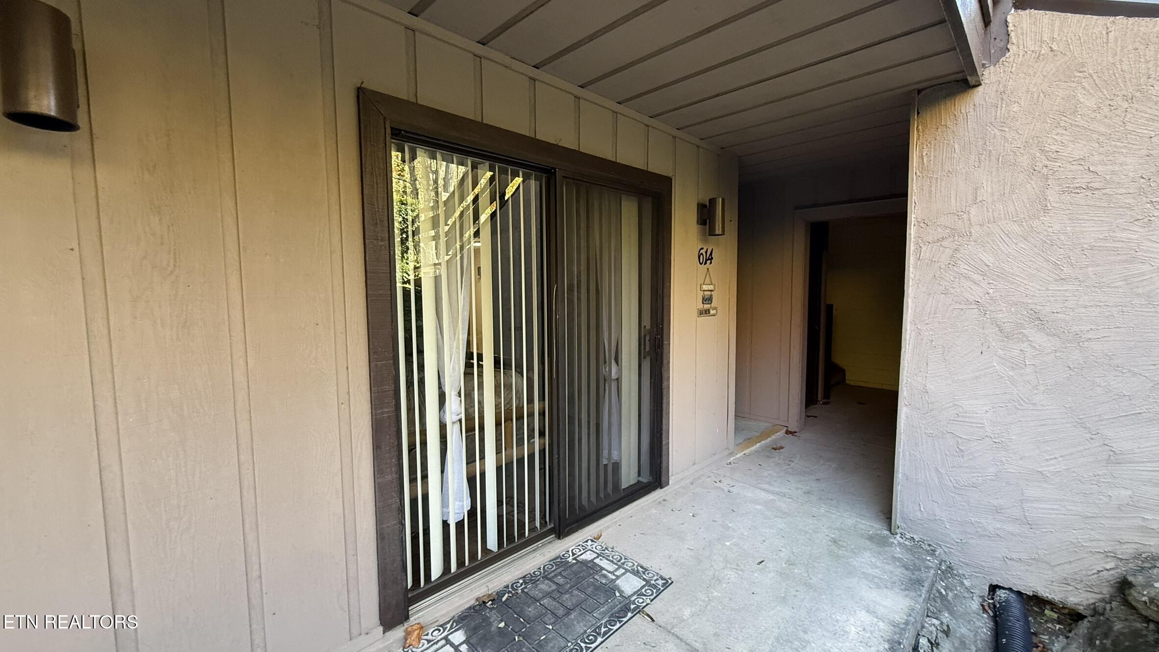 1081 Cove Rd 614