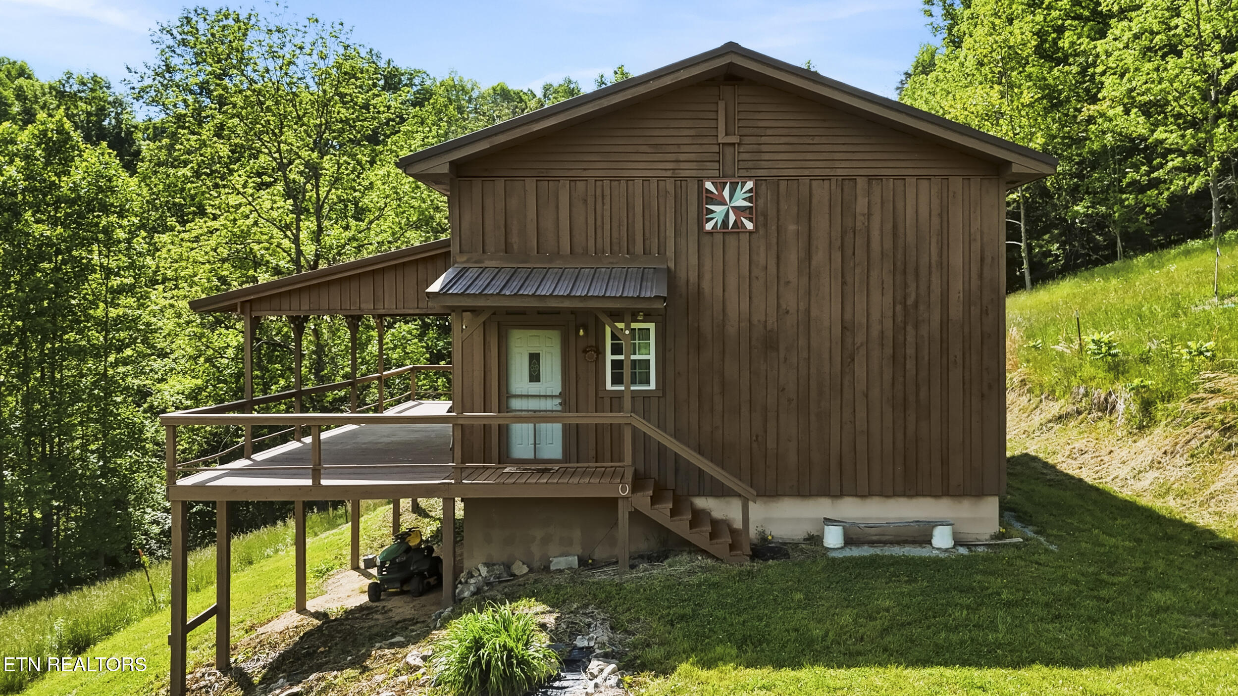 3609 Cave Springs Rd