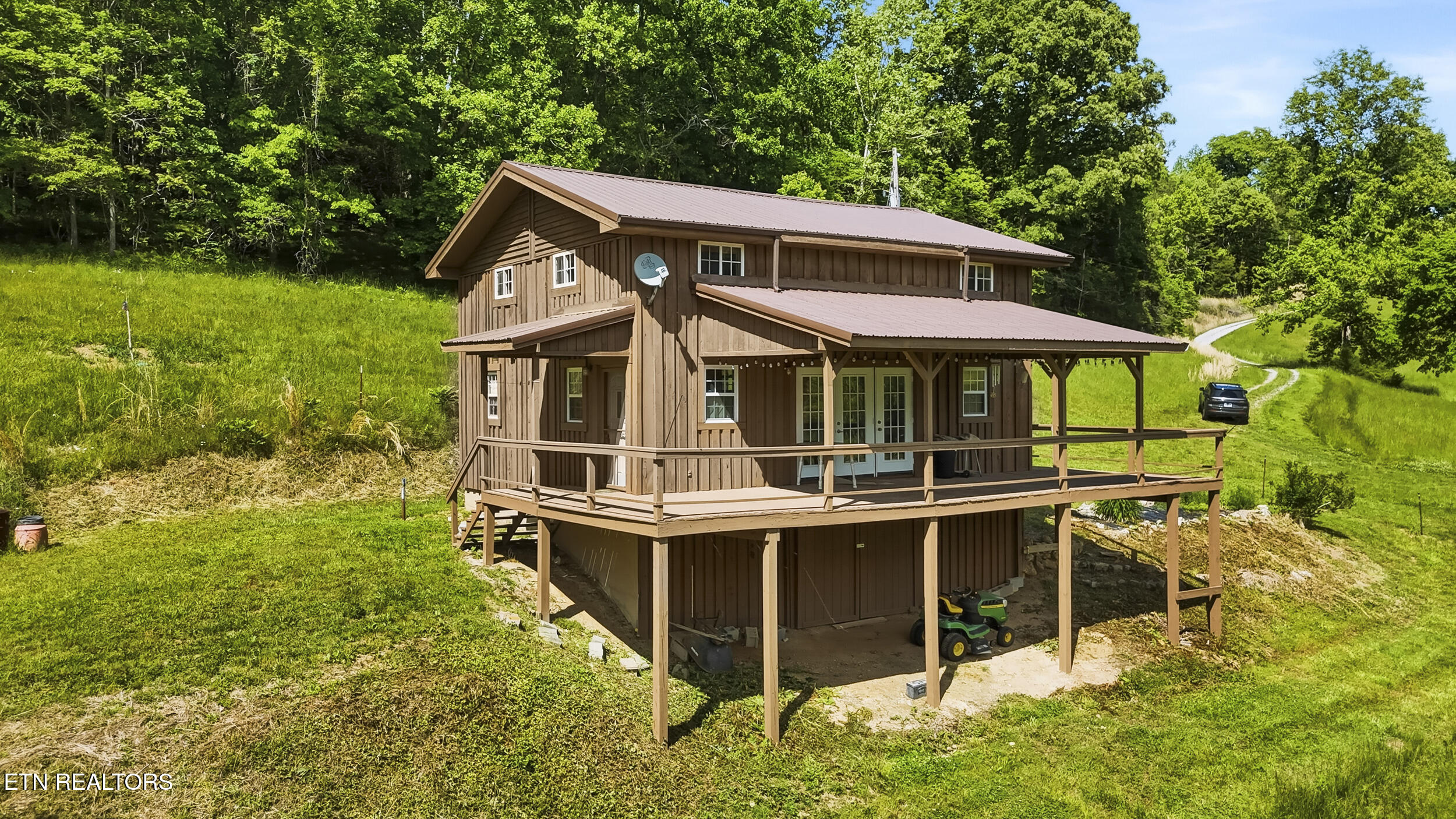 3609 Cave Springs Rd