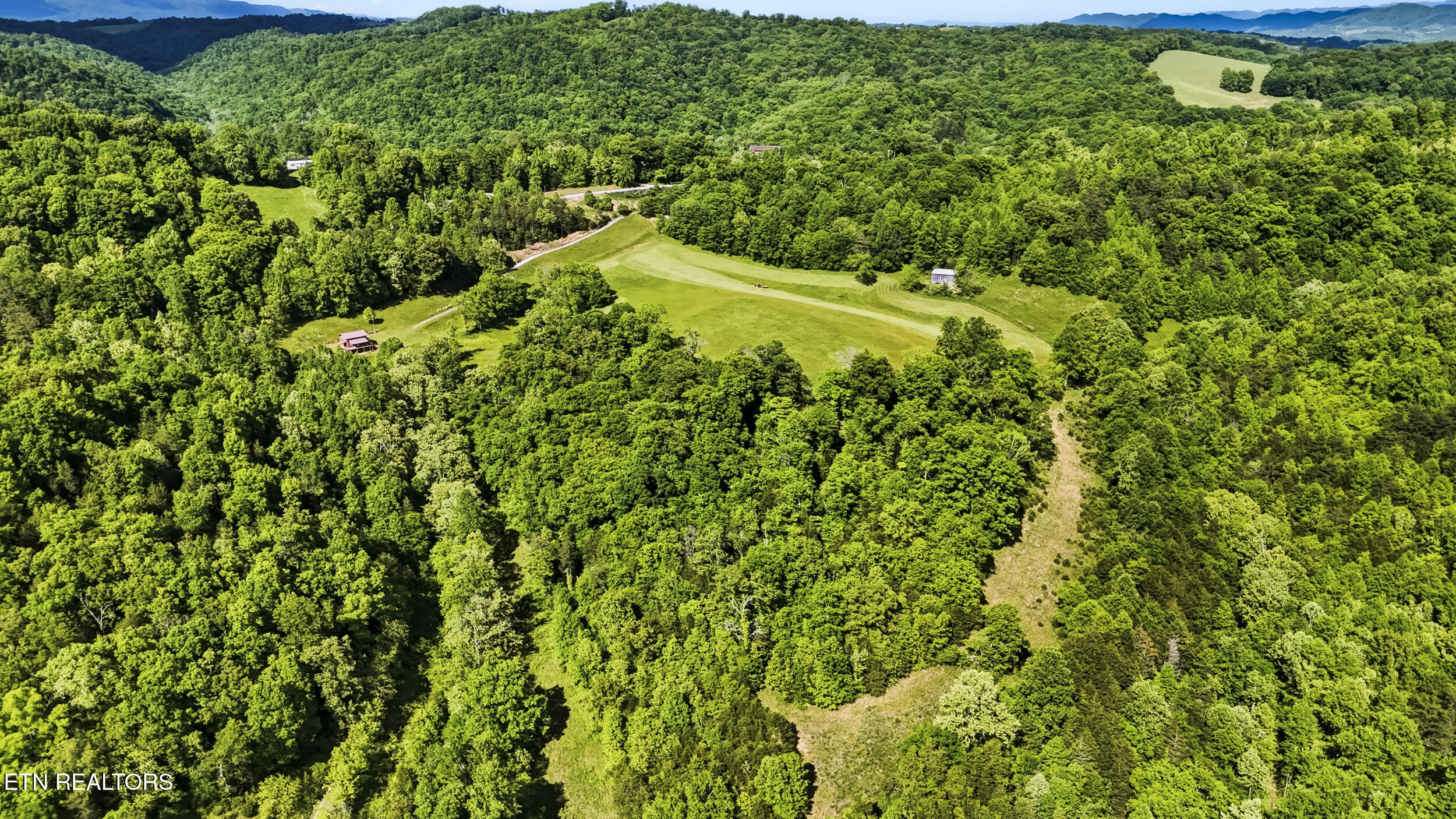 3609 Cave Springs Rd