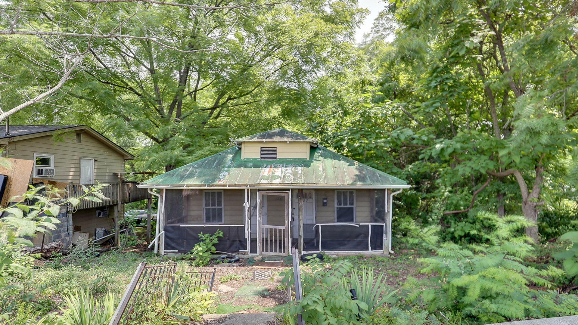 327 Floral Street