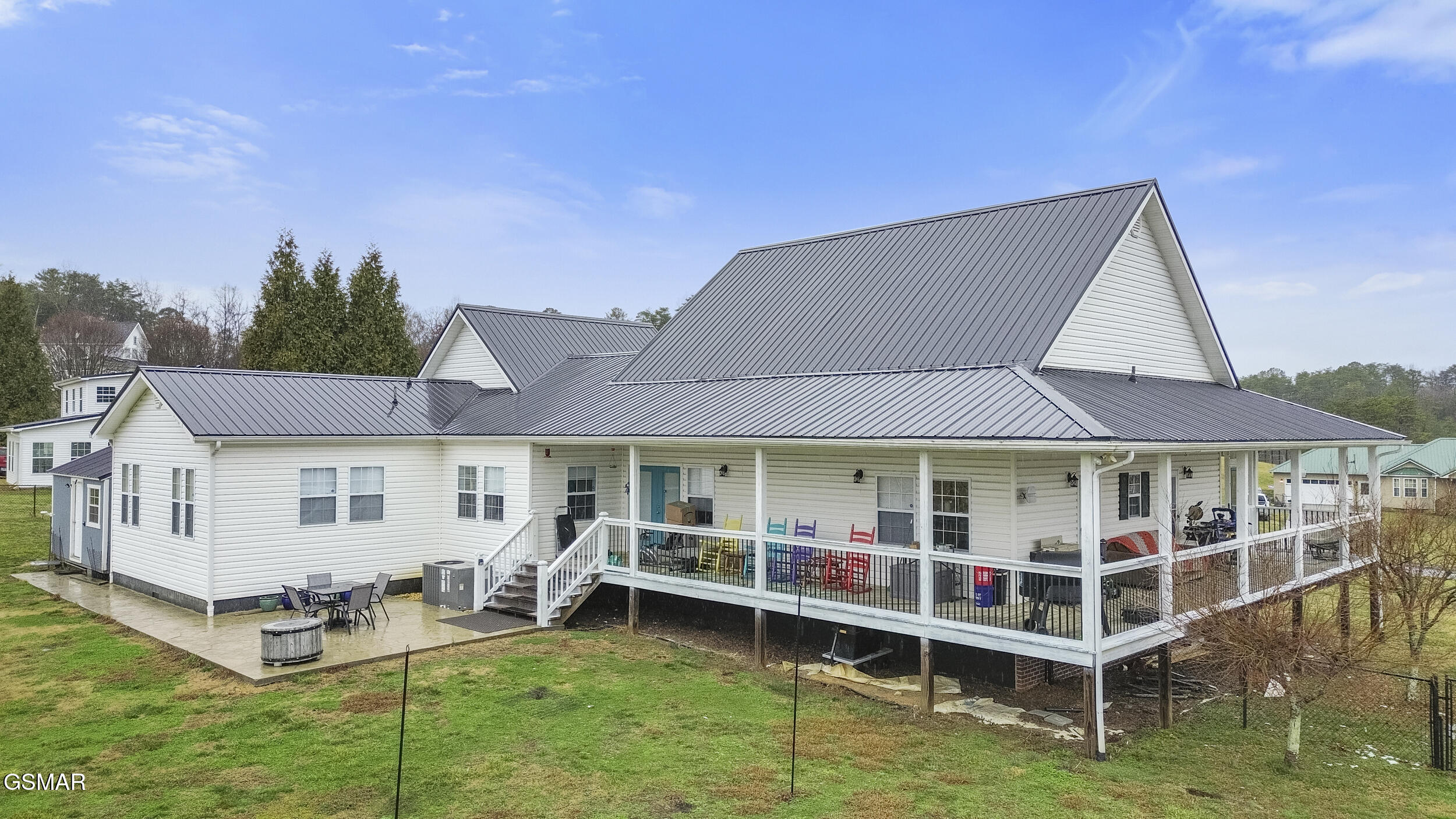 2759 Meadow Crest Lane
