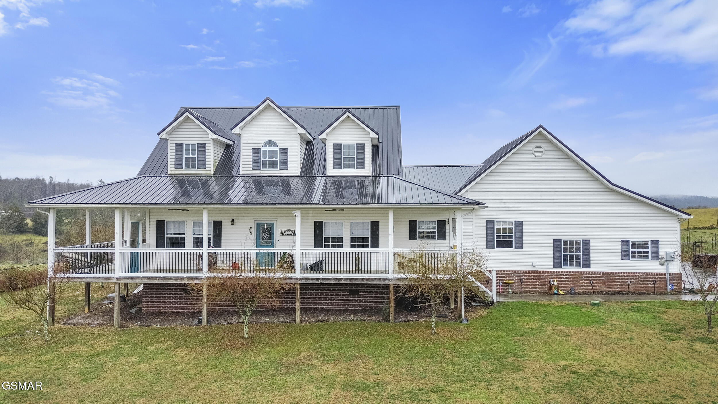 2759 Meadow Crest Lane