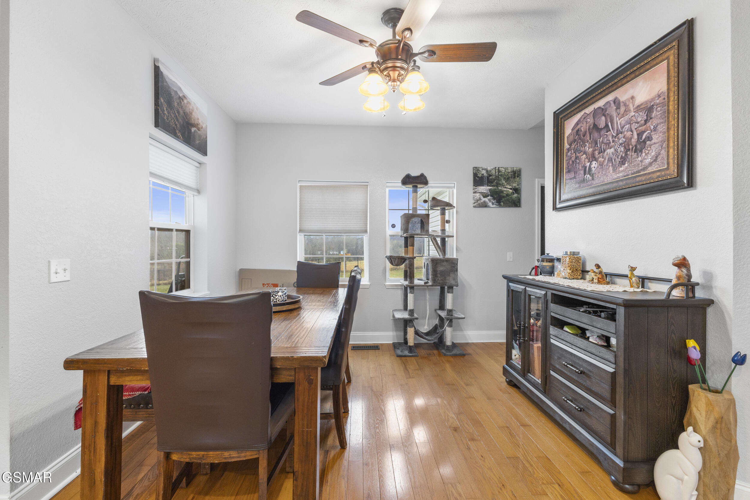 2759 Meadow Crest Lane