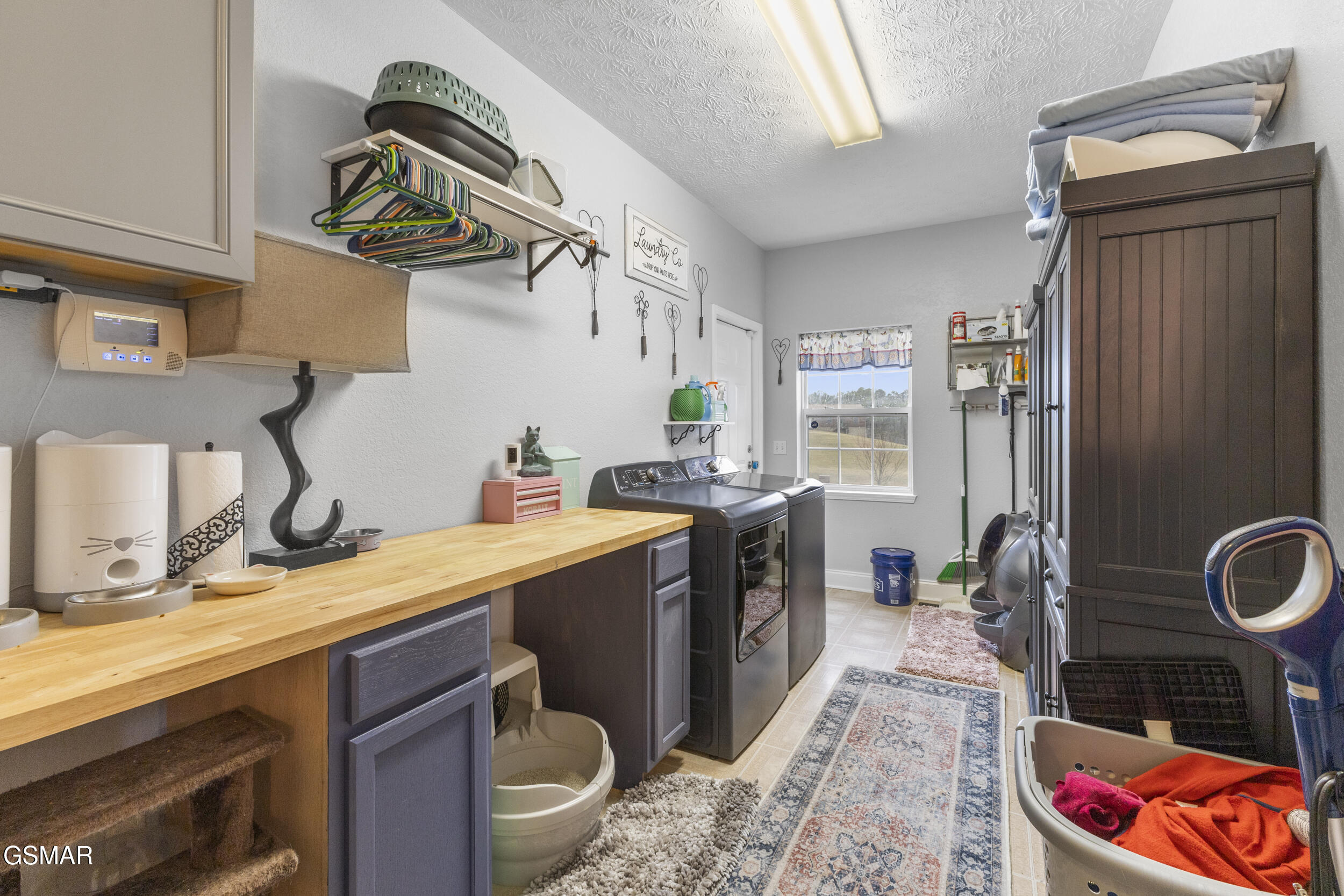 2759 Meadow Crest Lane