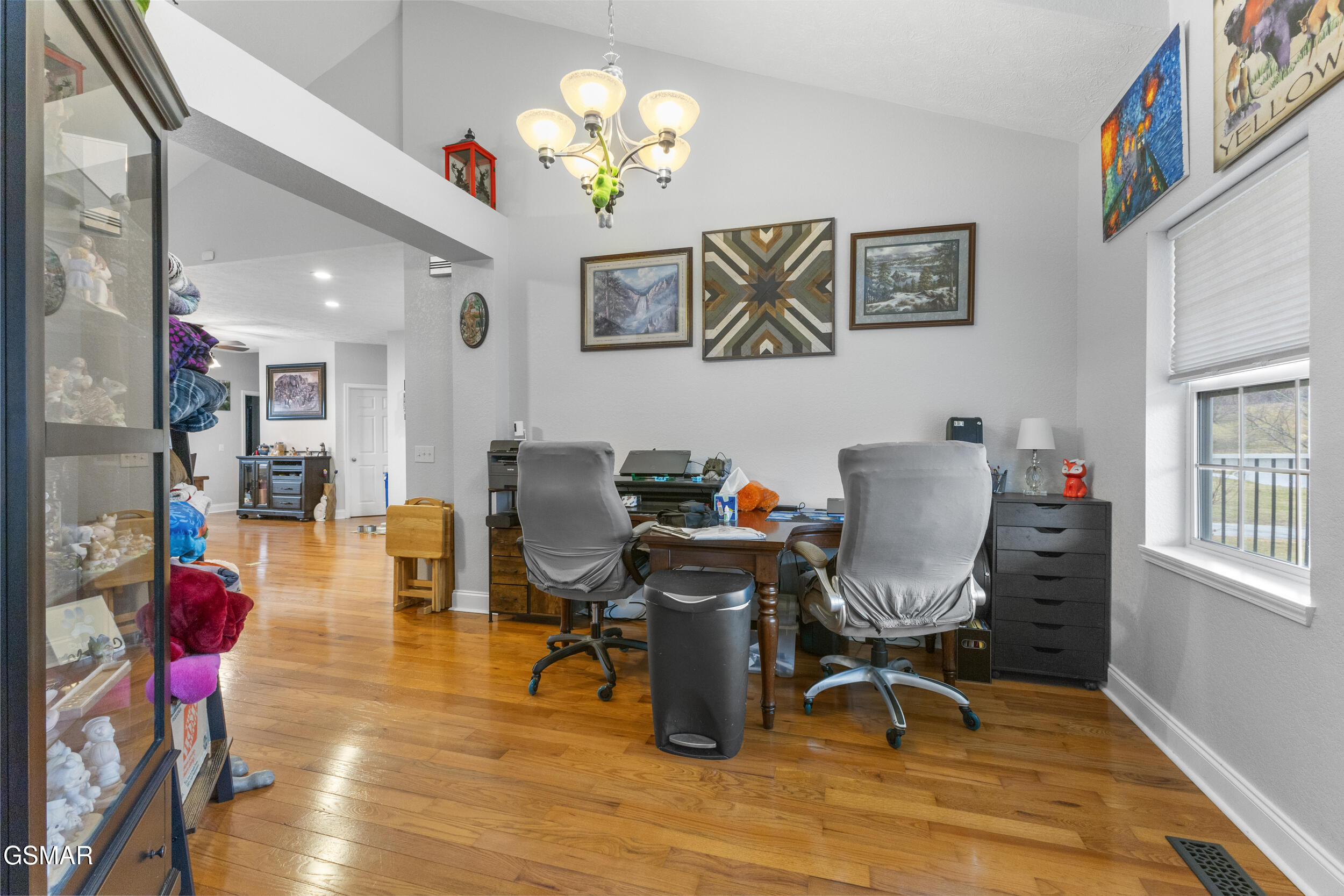 2759 Meadow Crest Lane