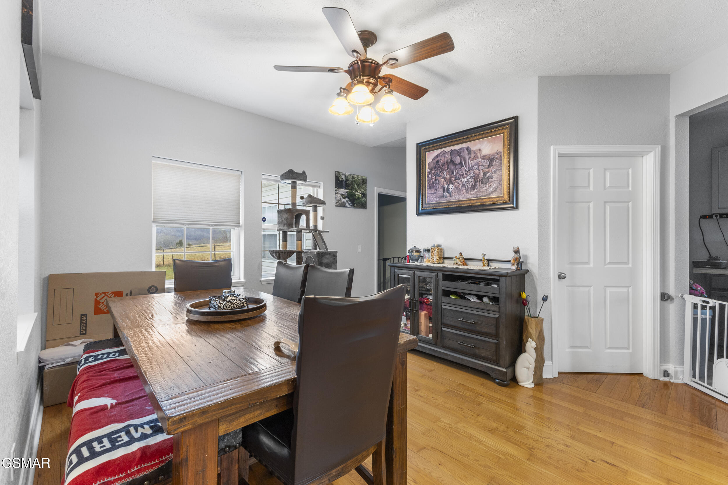 2759 Meadow Crest Lane