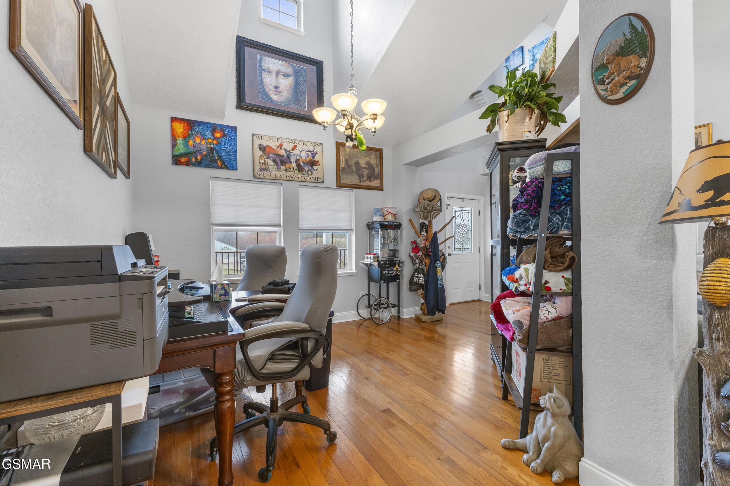 2759 Meadow Crest Lane