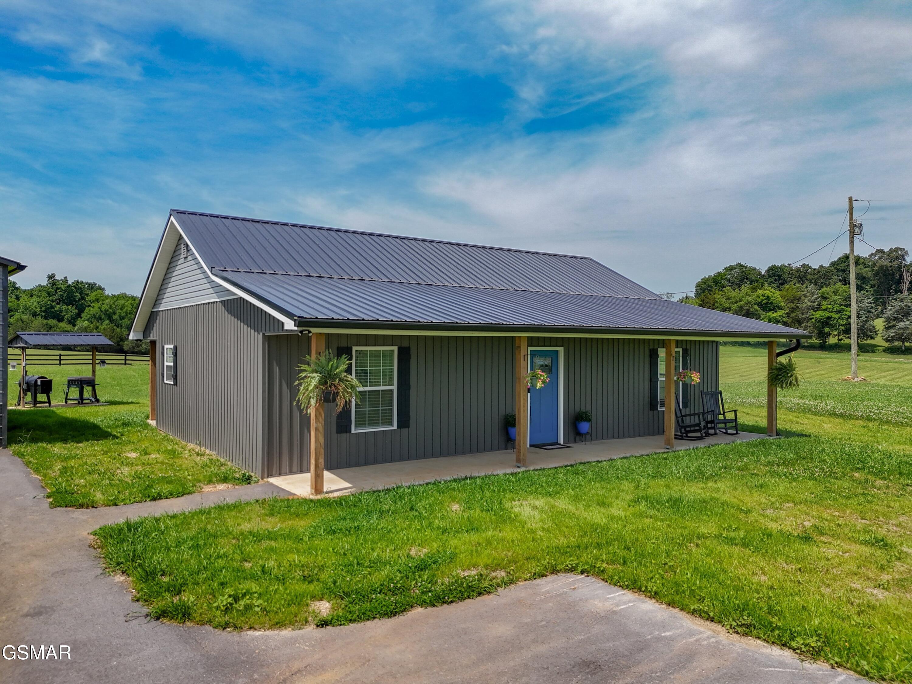 1131 Fate Rankin Road