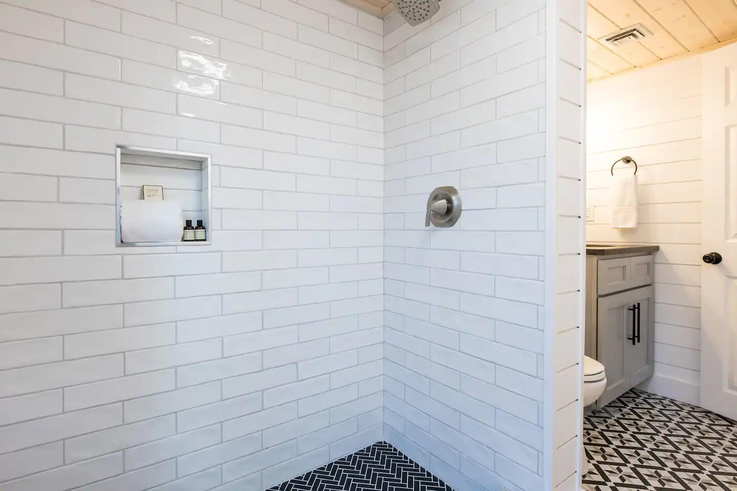 3710 Weber Road Unit: 102-A