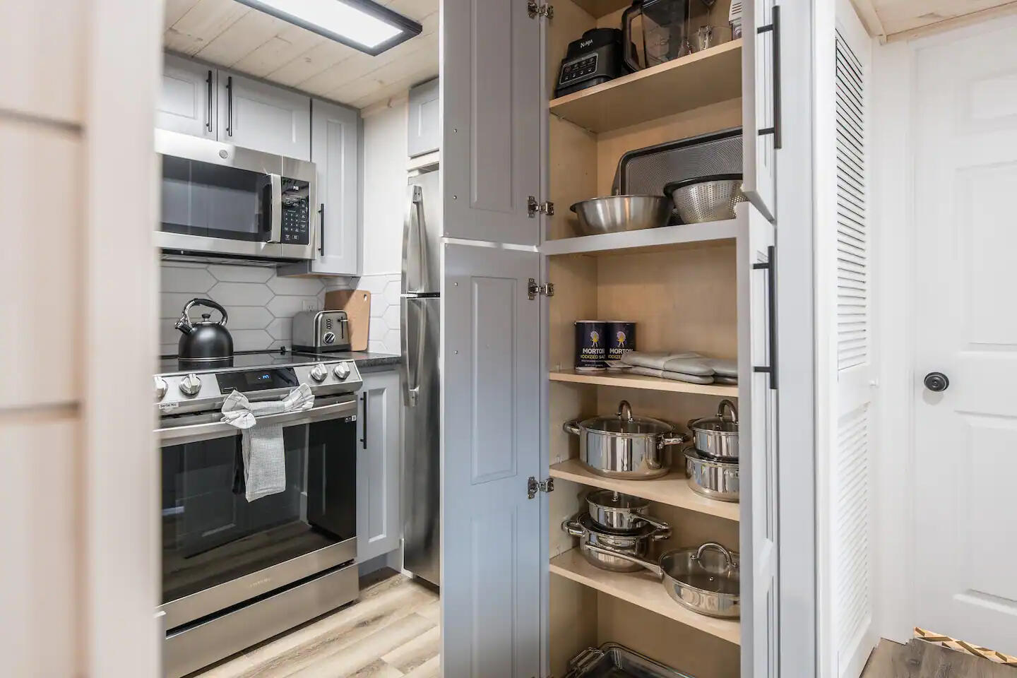 3710 Weber Road Unit: 102-A