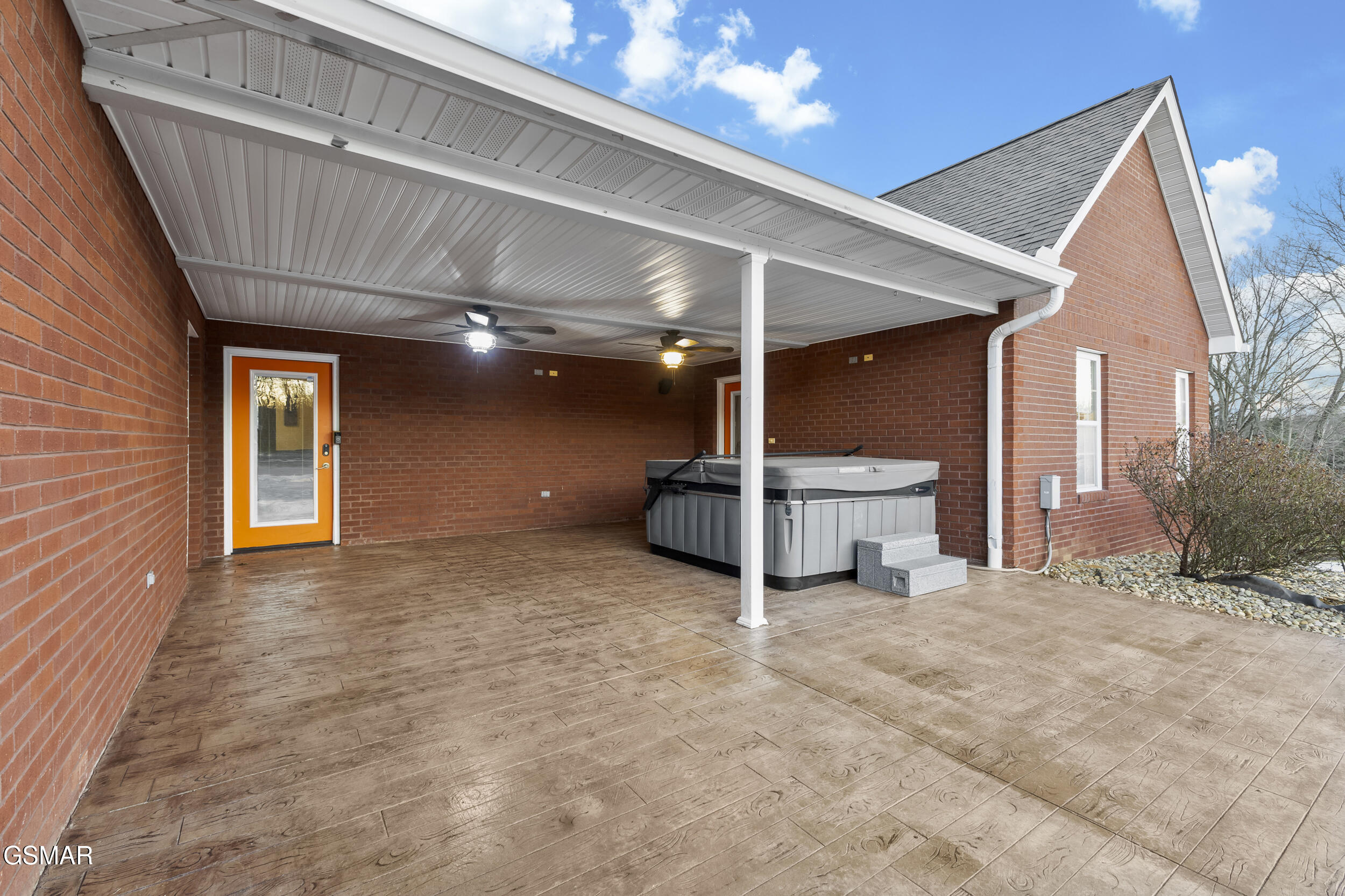 3017 Hardy Road