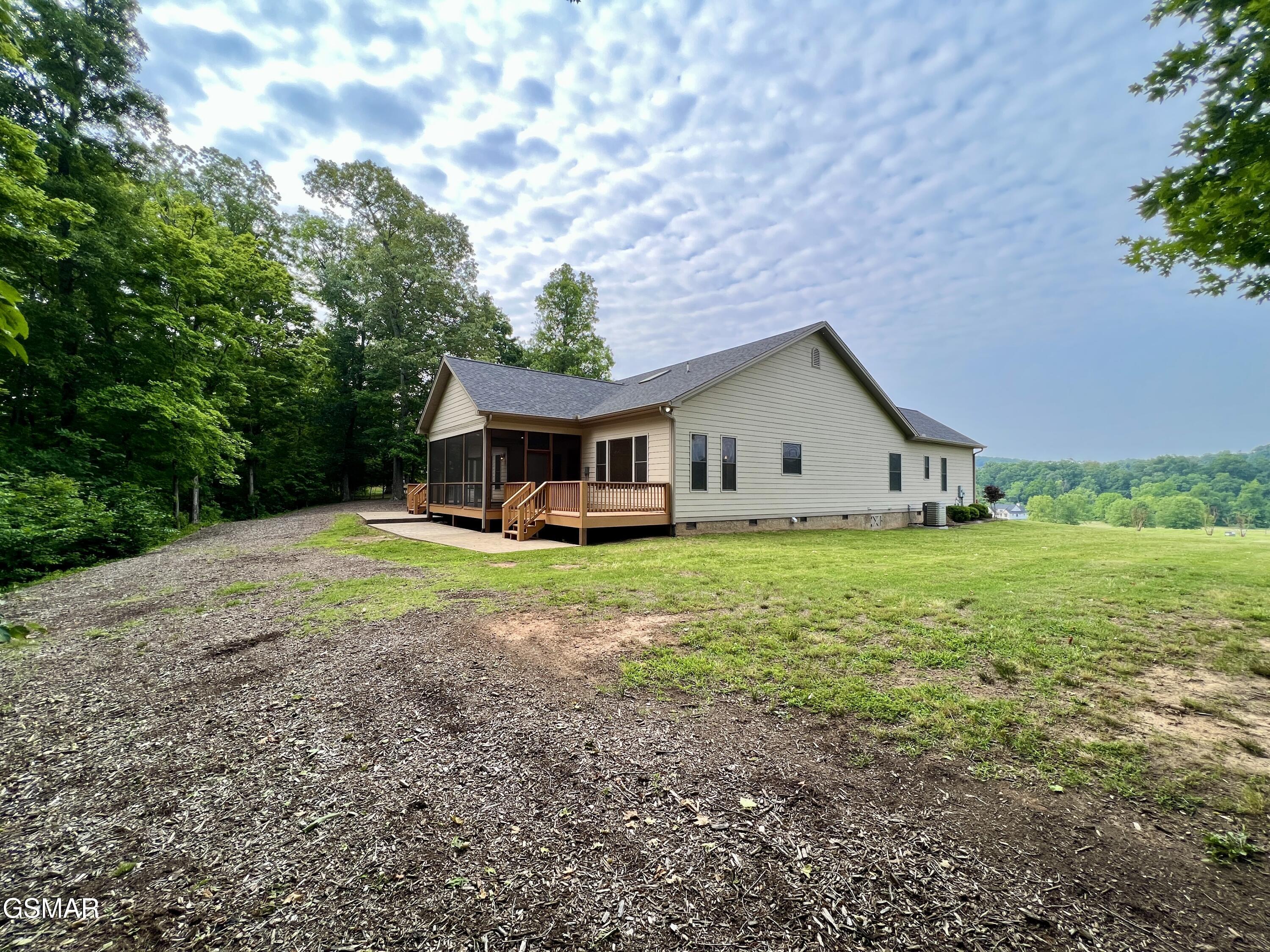 2005 River Mist Circle