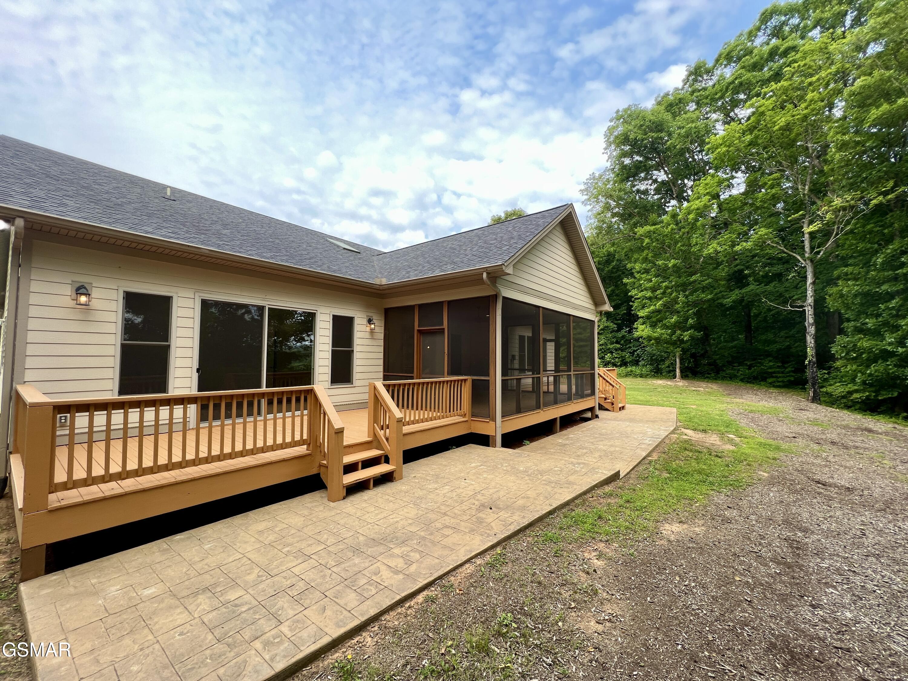 2005 River Mist Circle