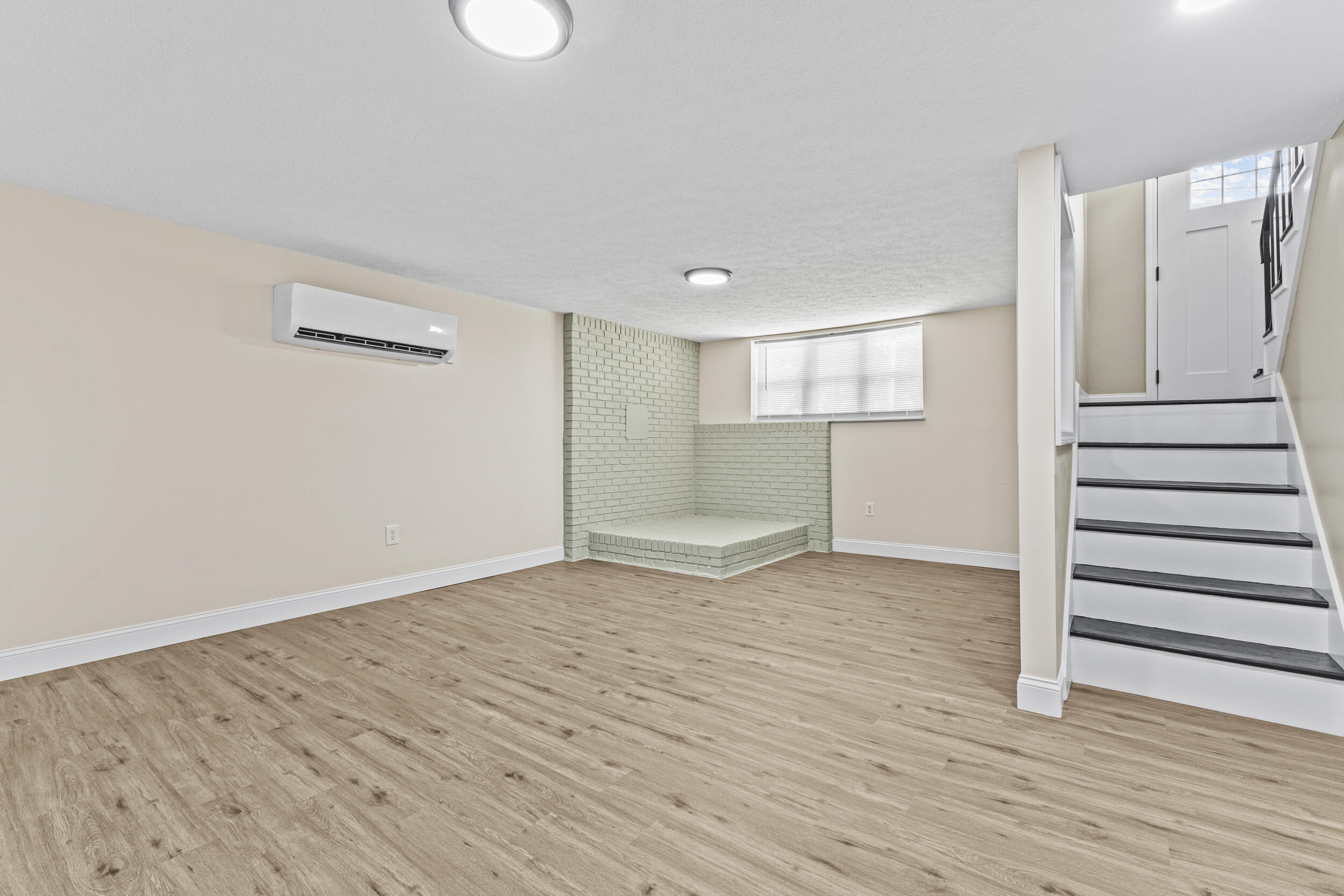 583 Roddy Drive