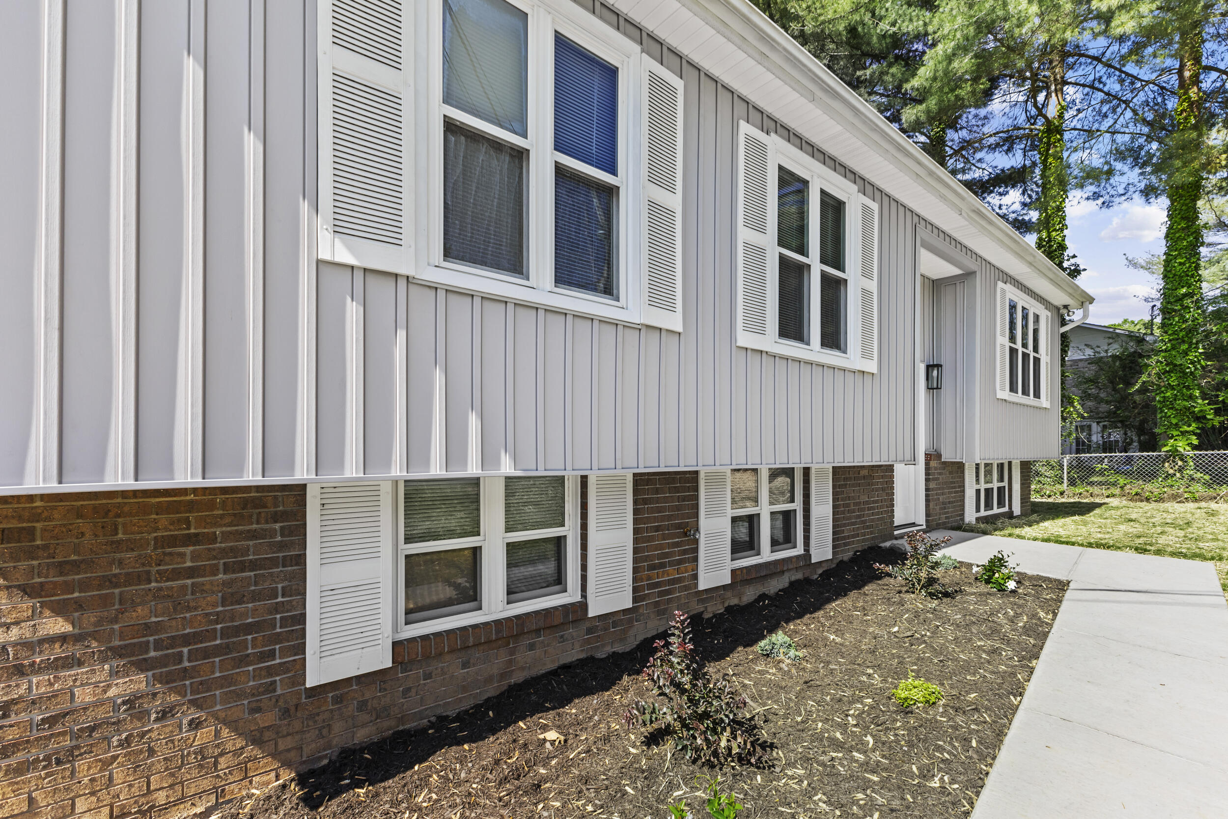 583 Roddy Drive