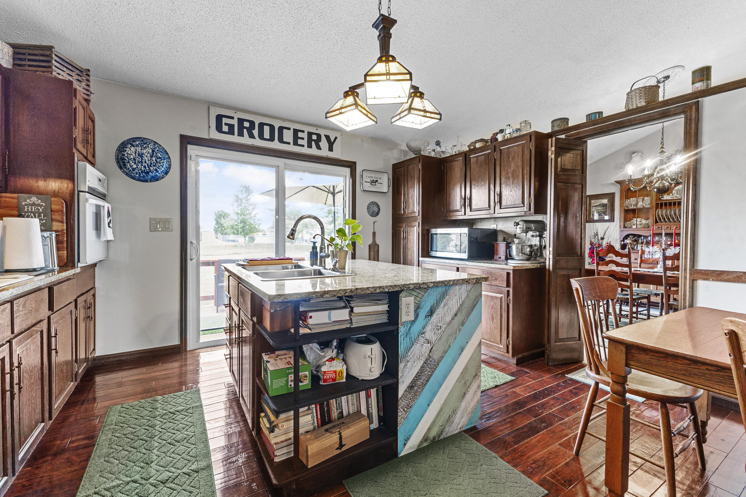 3021 Christopher Drive