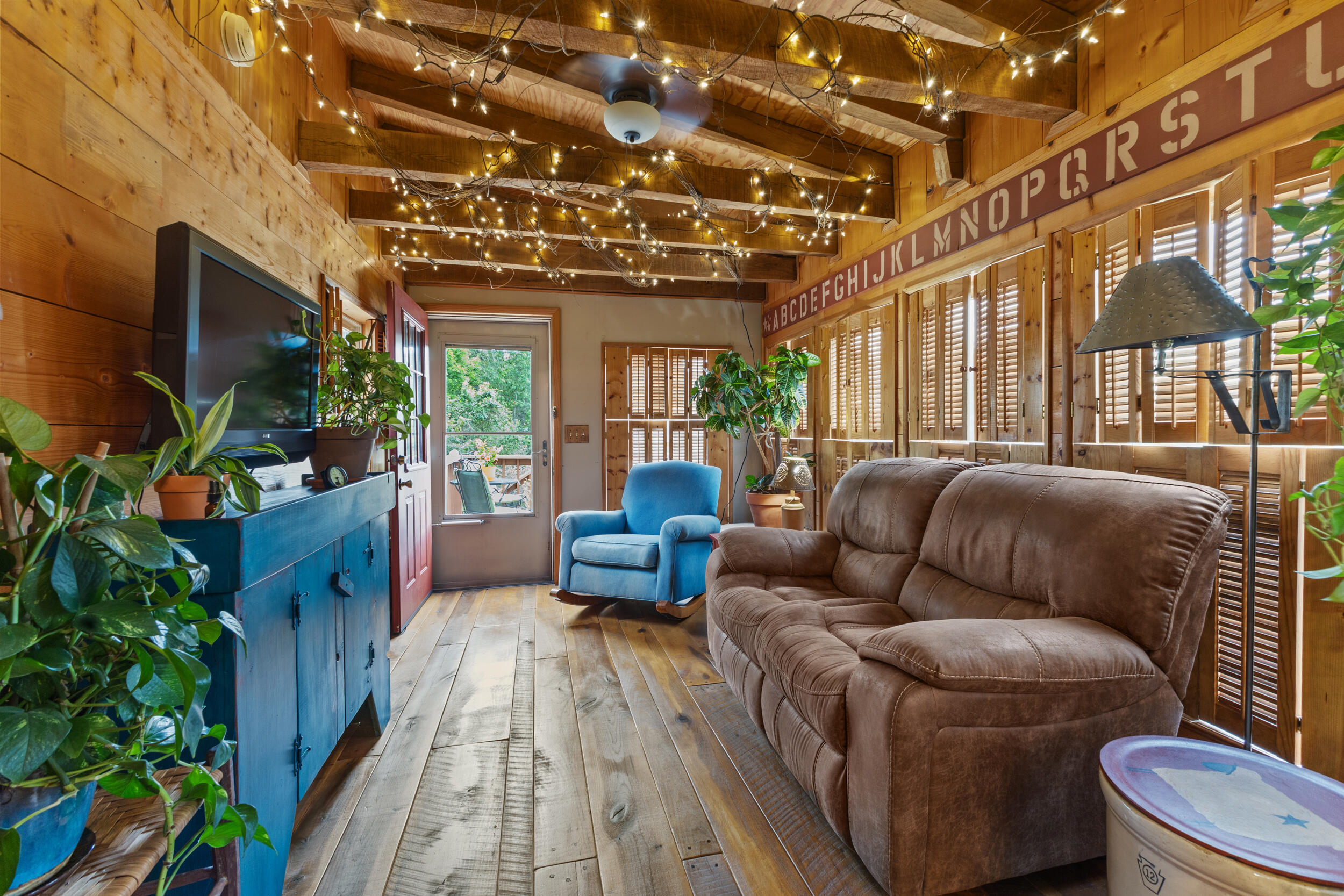 555 Pinewood Circle