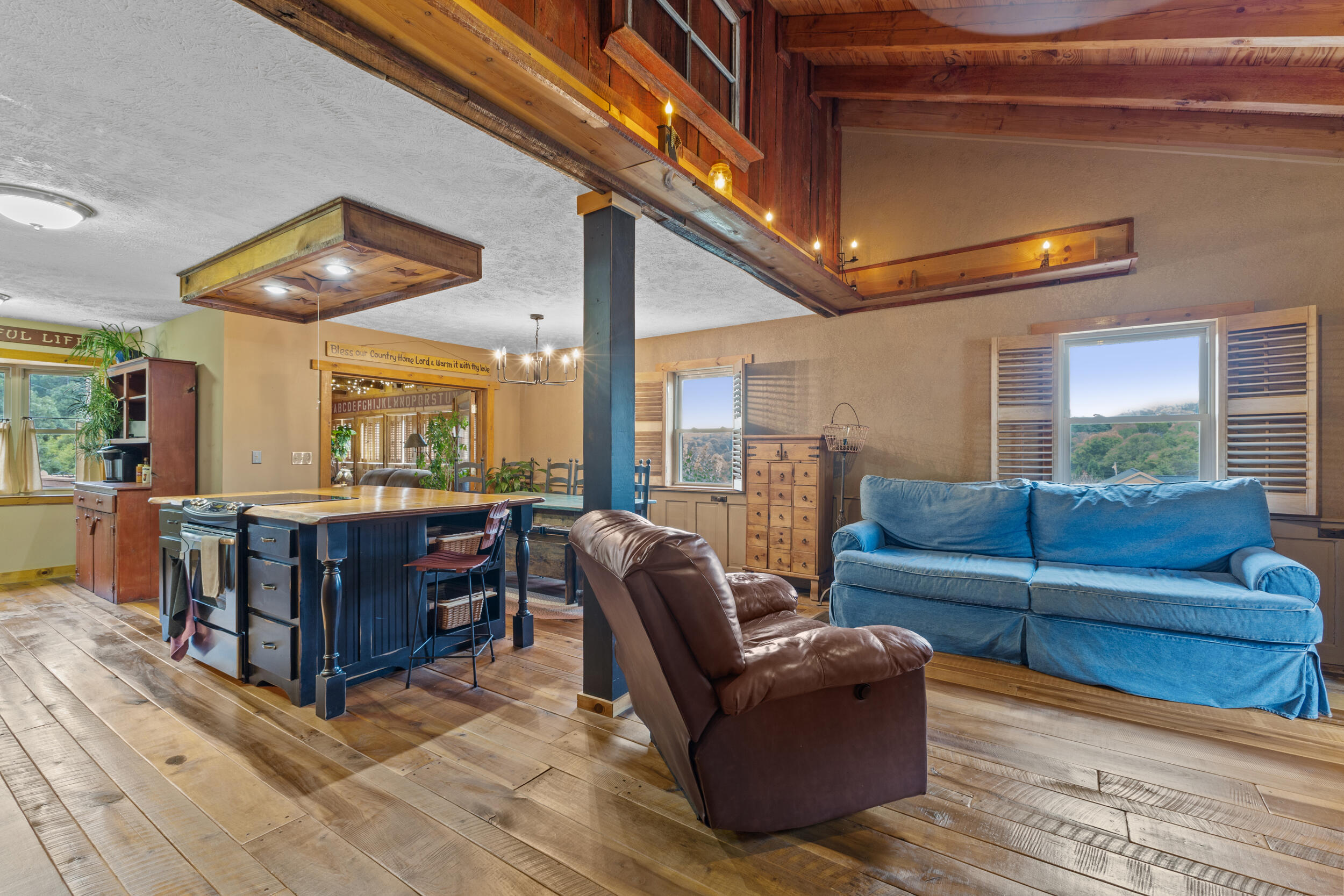 555 Pinewood Circle