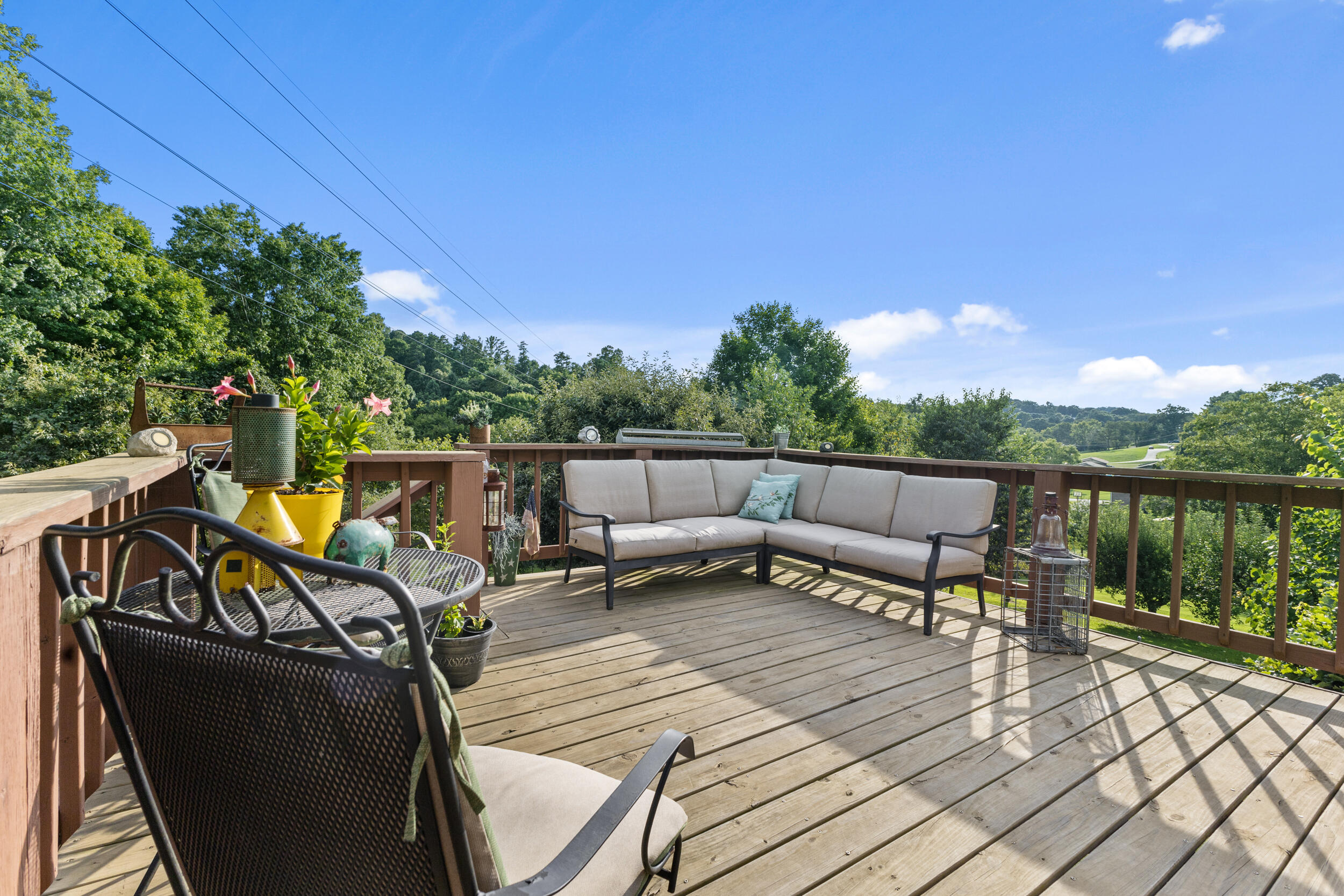 555 Pinewood Circle