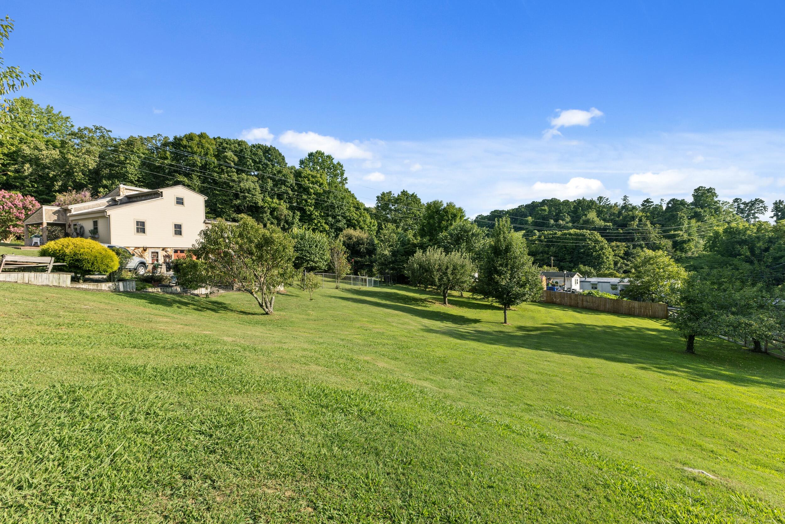 555 Pinewood Circle