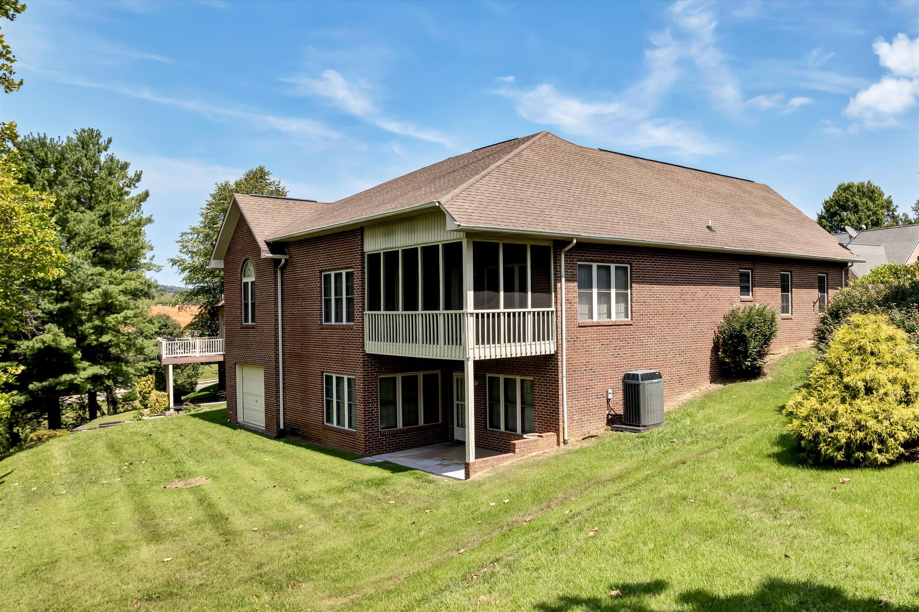 2518 Rosemeade Drive