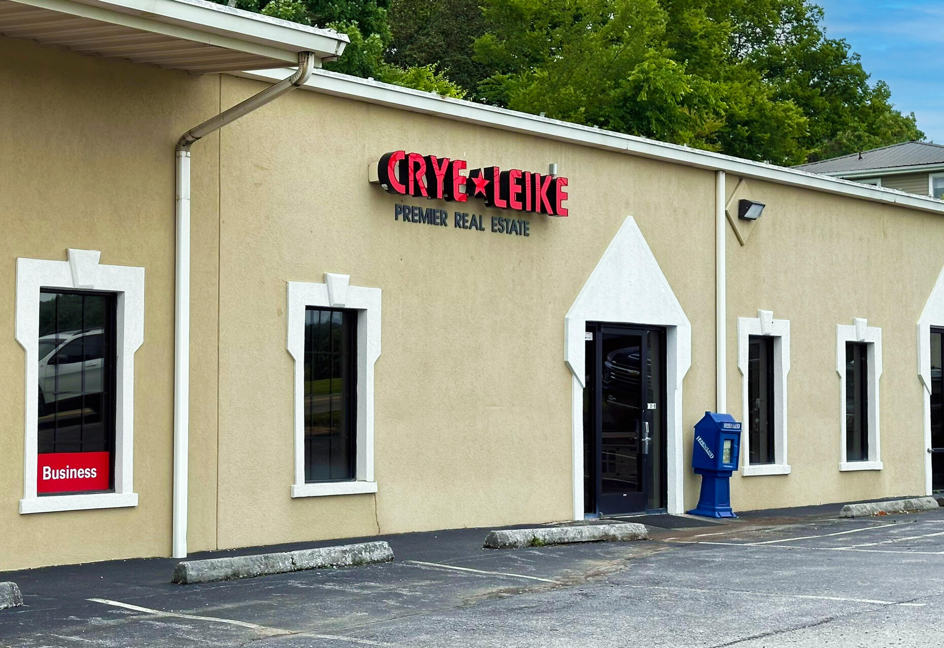 4010 W Andrew Johnson Highway