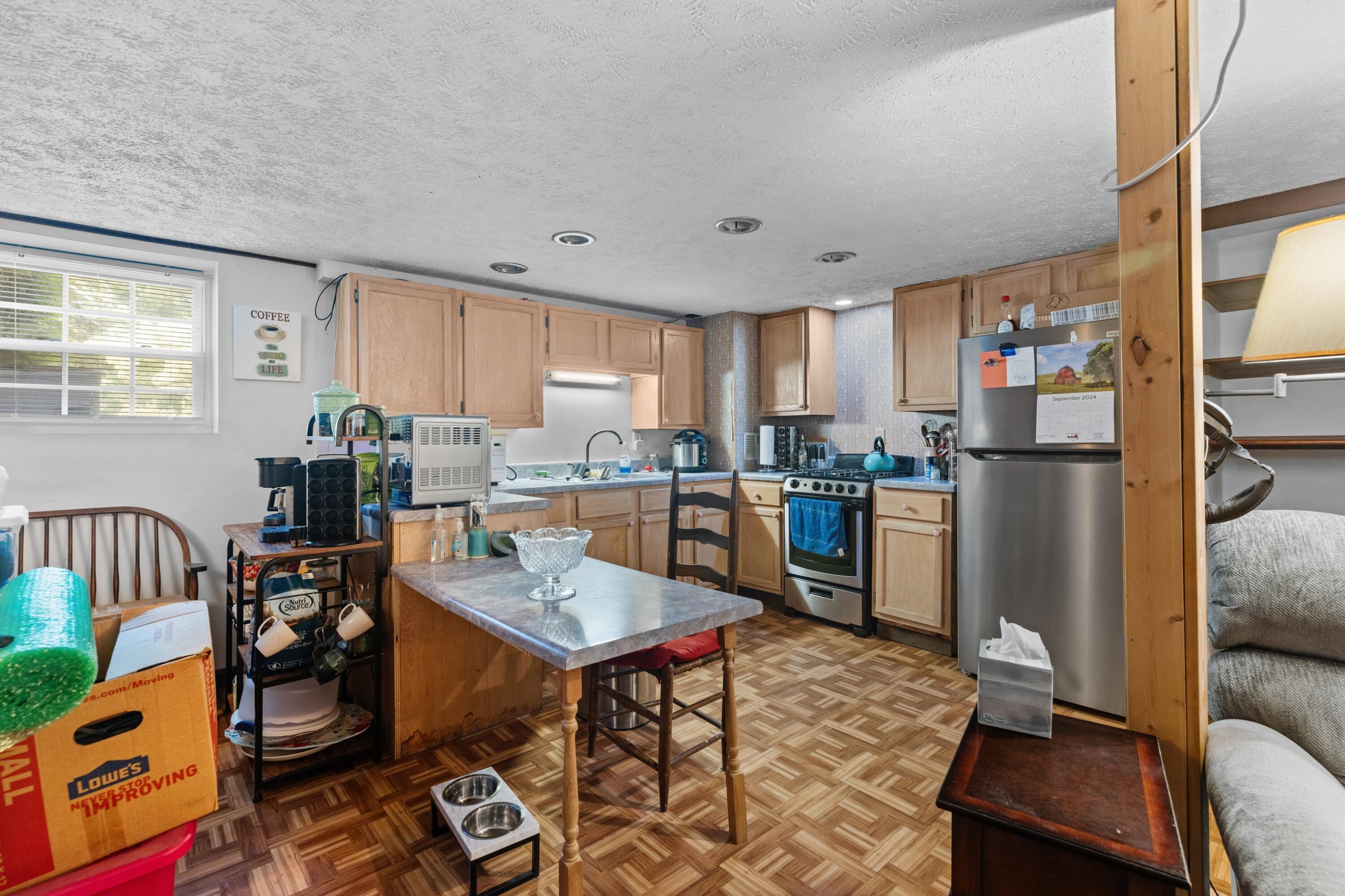 405 Blue Grass Dr Drive