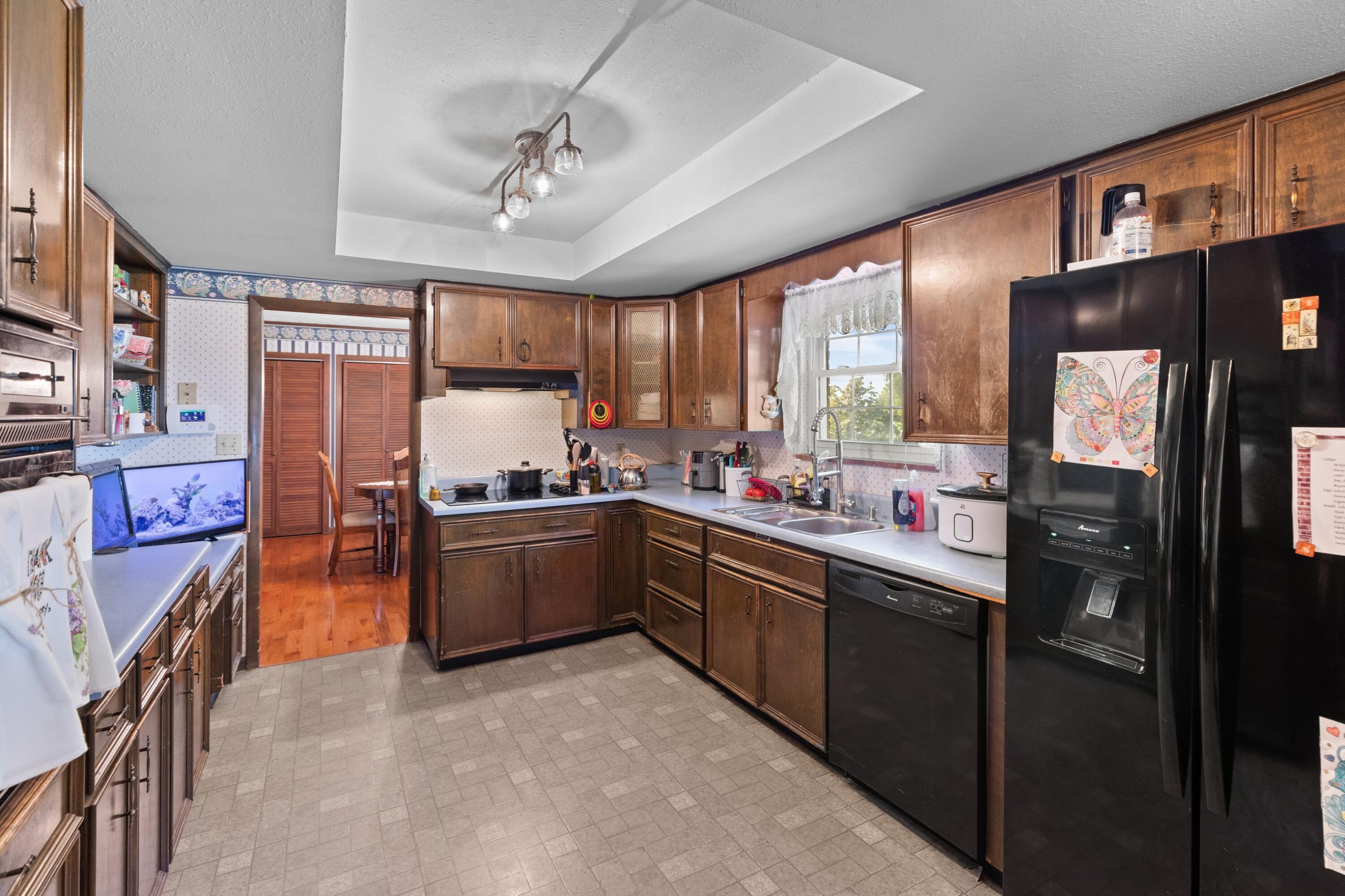 405 Blue Grass Dr Drive