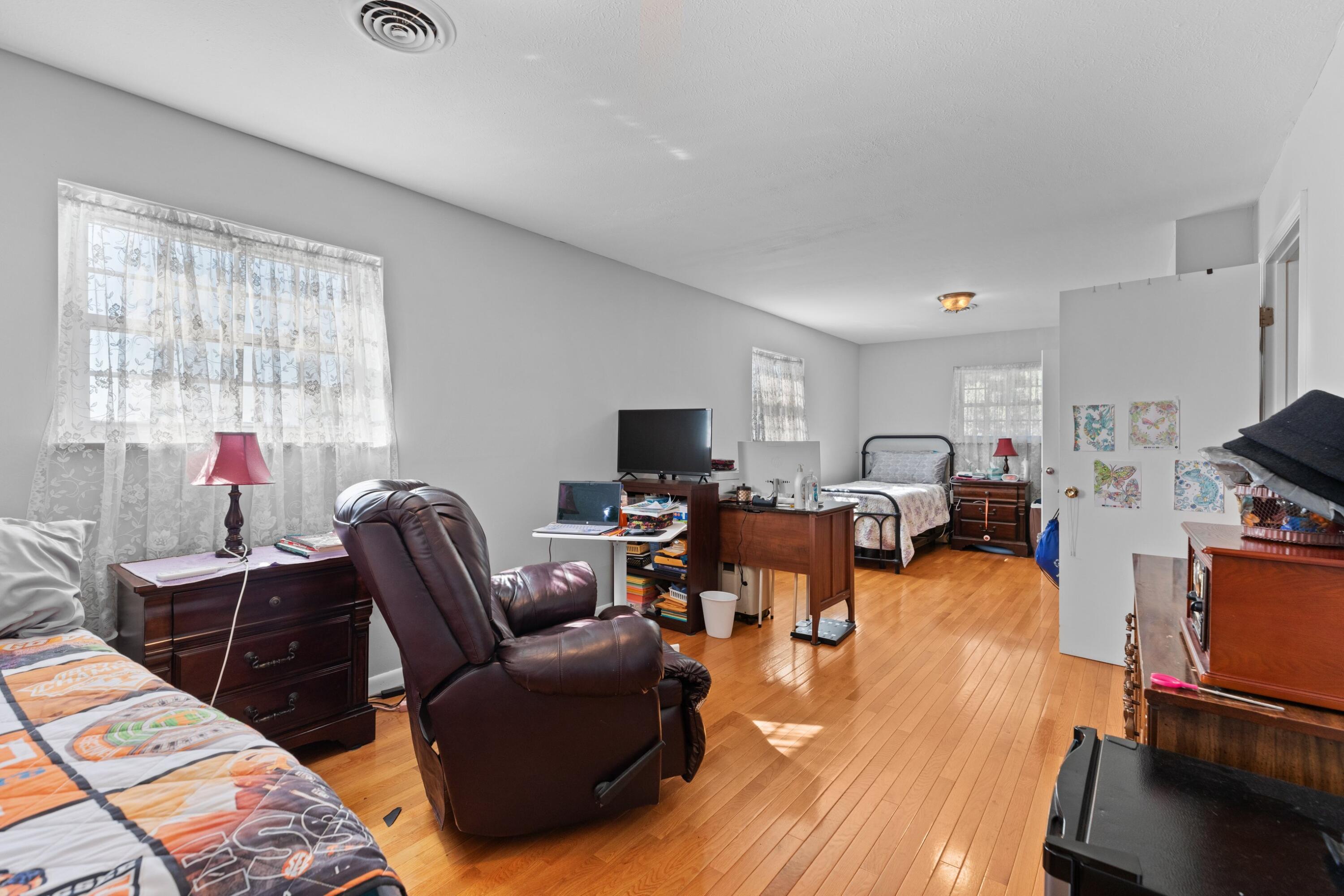 405 Blue Grass Dr Drive