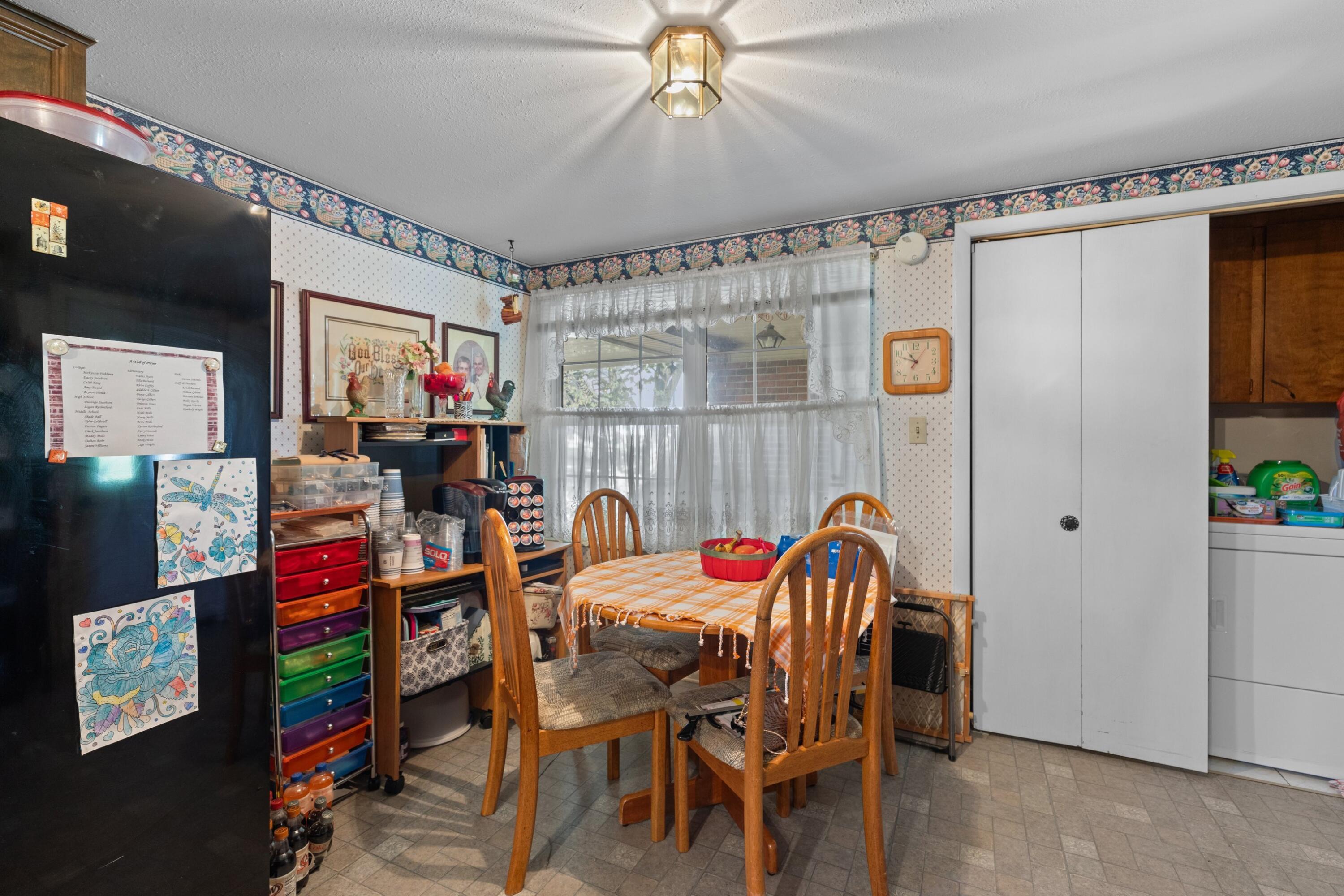 405 Blue Grass Dr Drive