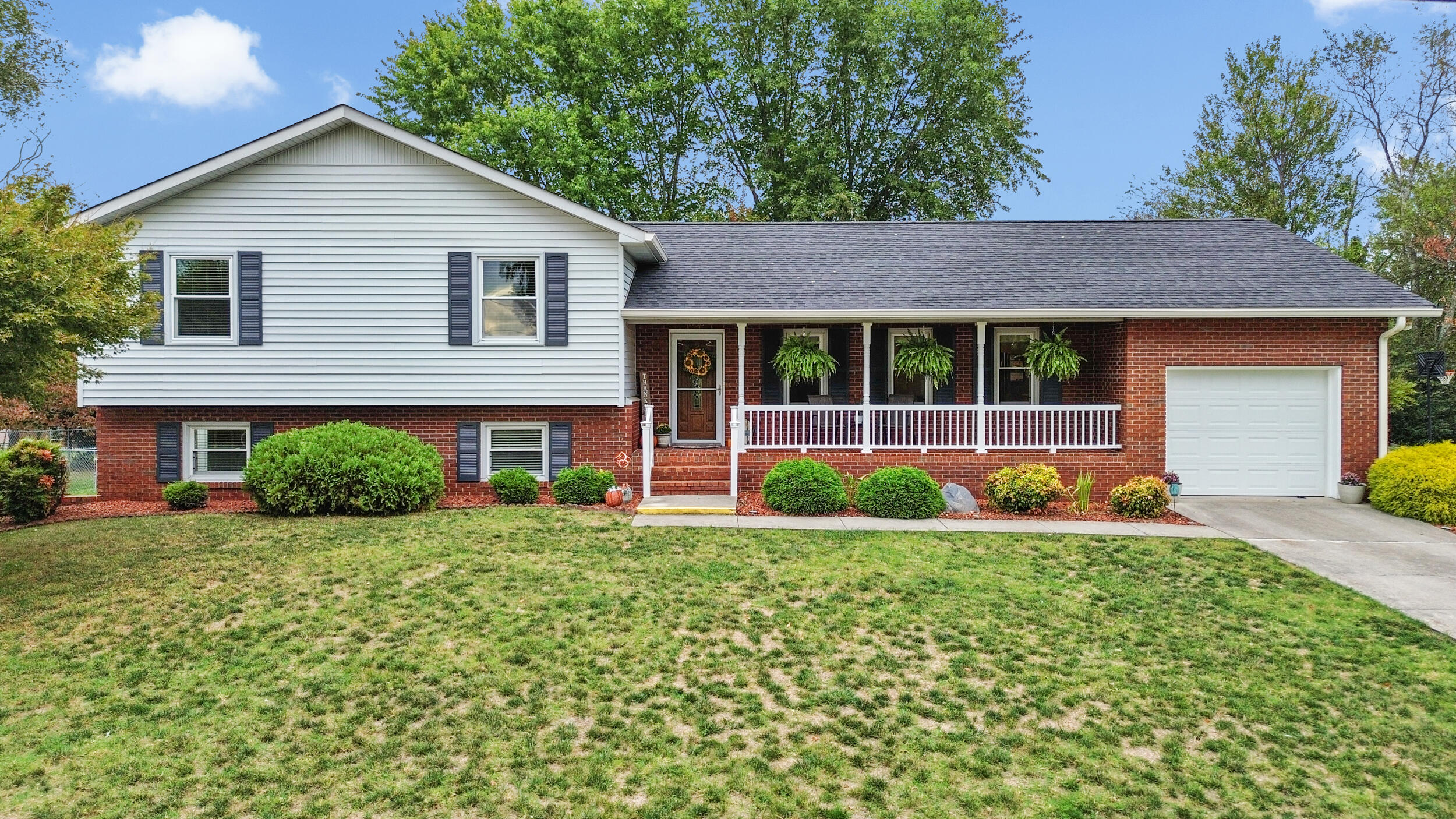 586 Shaver Drive
