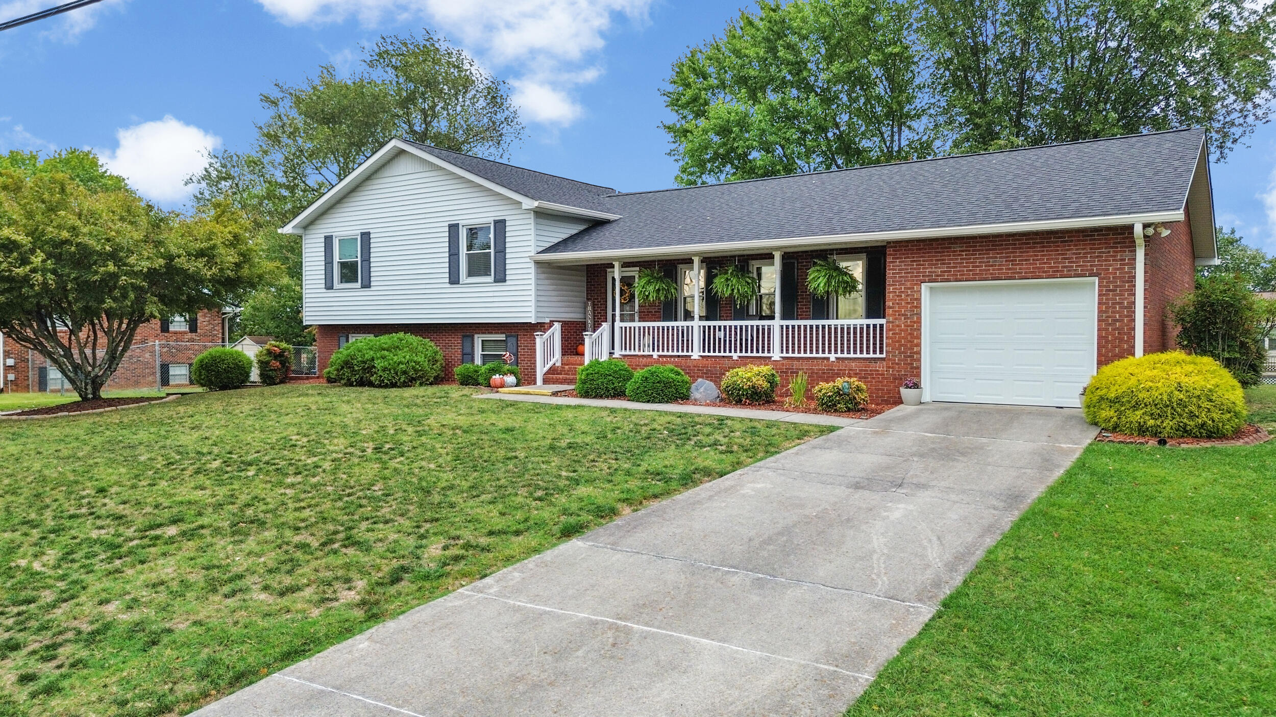 586 Shaver Drive