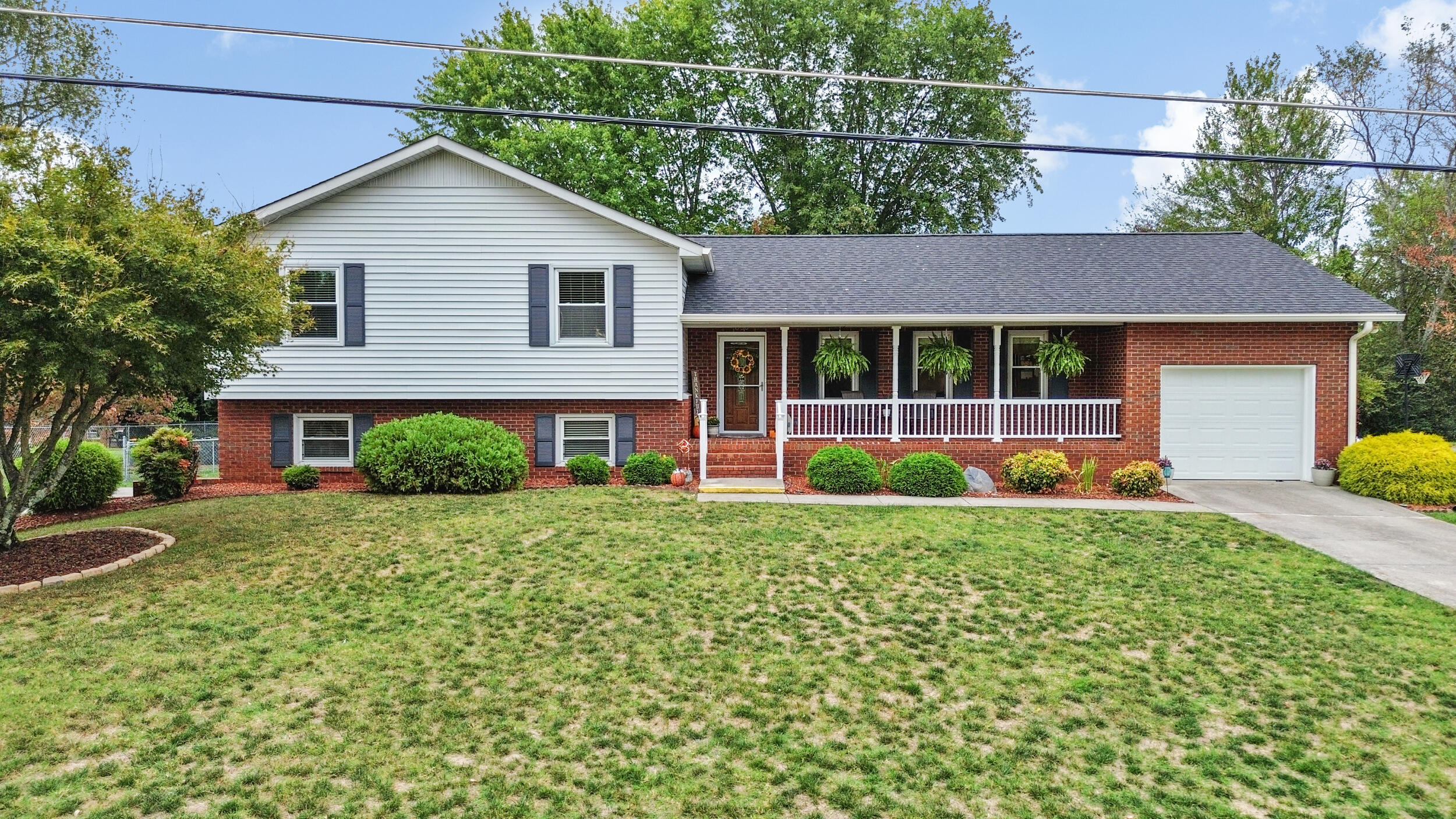 586 Shaver Drive
