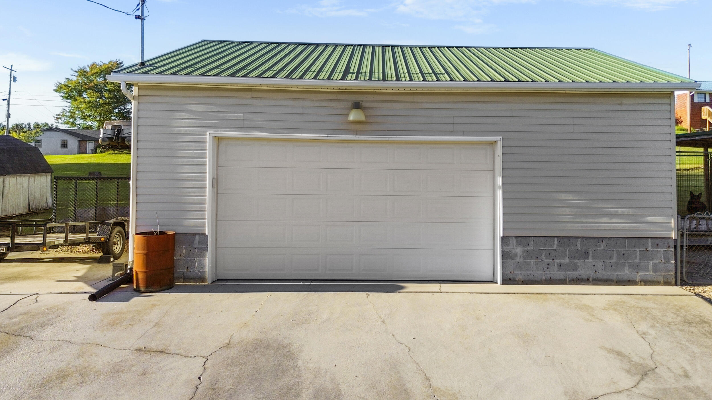 5549 Buckingham Drive