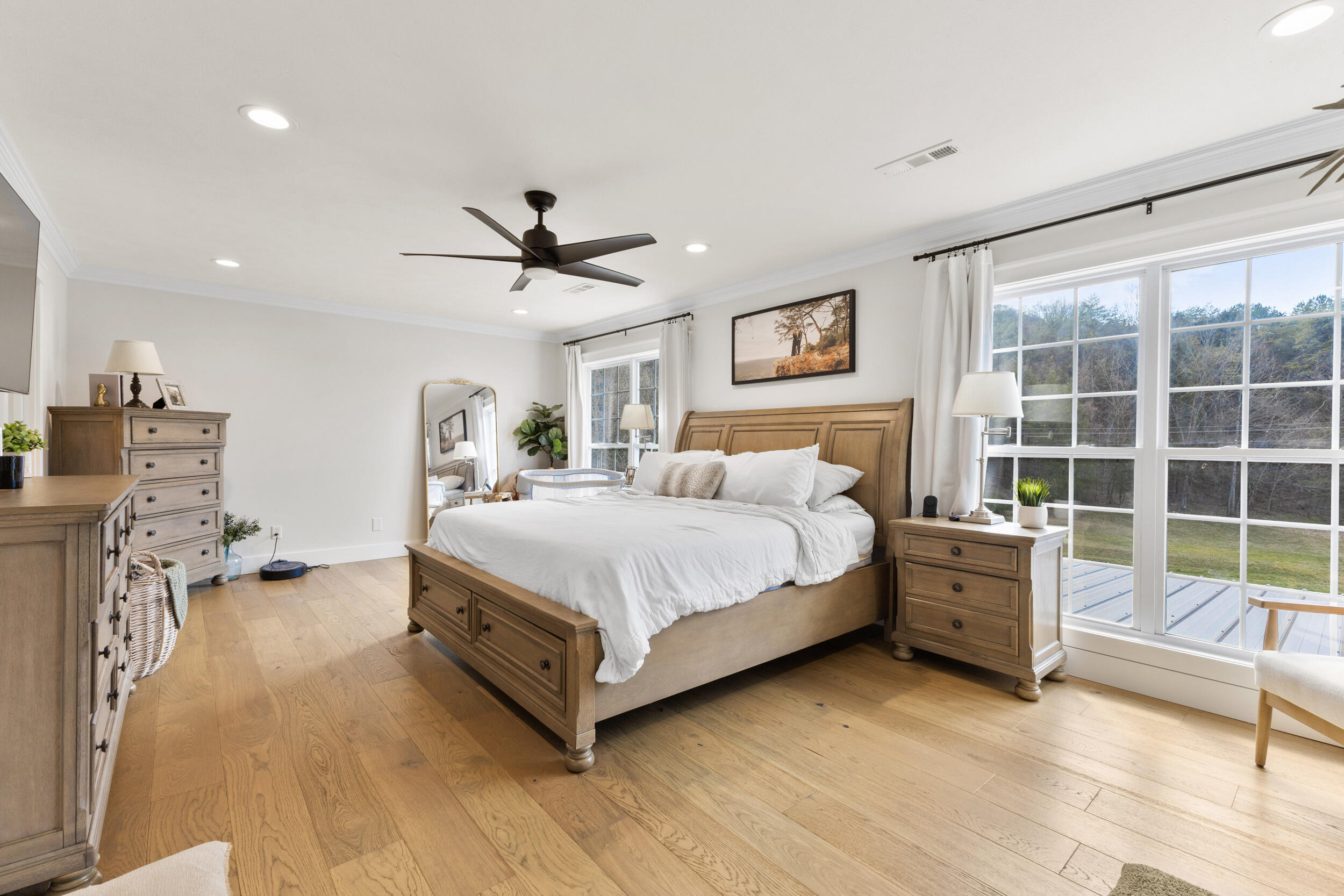 1013 Hickory View Drive