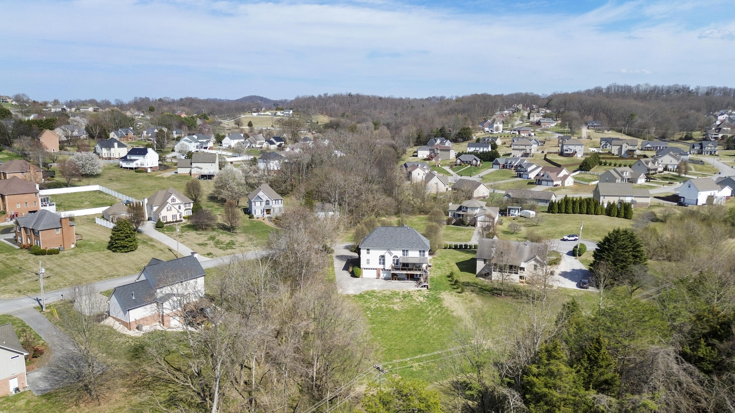 1013 Hickory View Drive