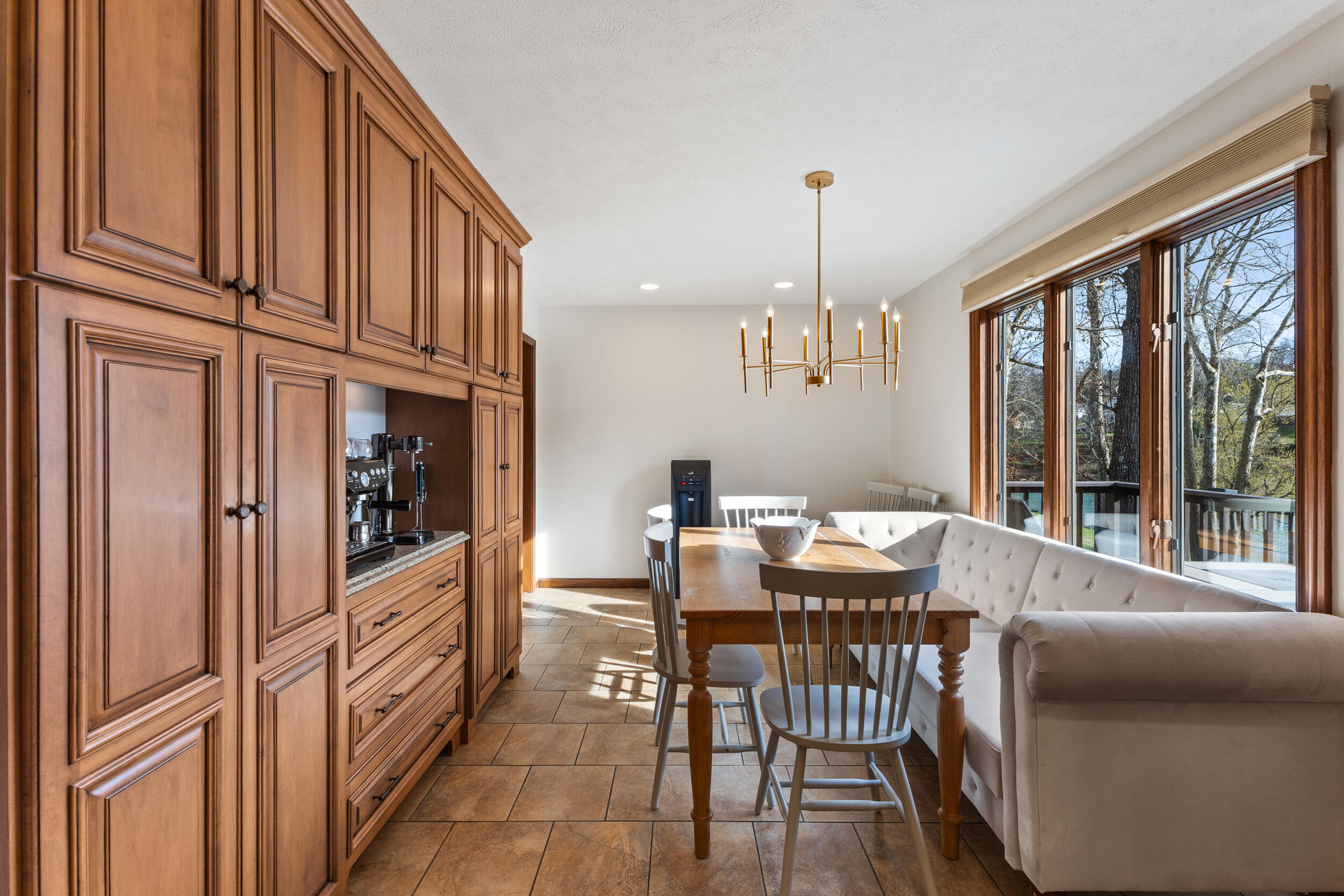 1035 Panther Creek Road