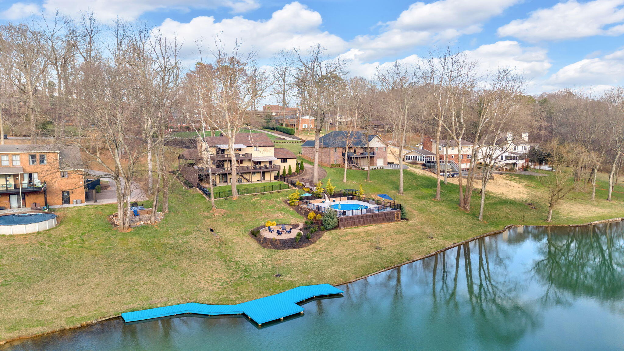 1035 Panther Creek Road