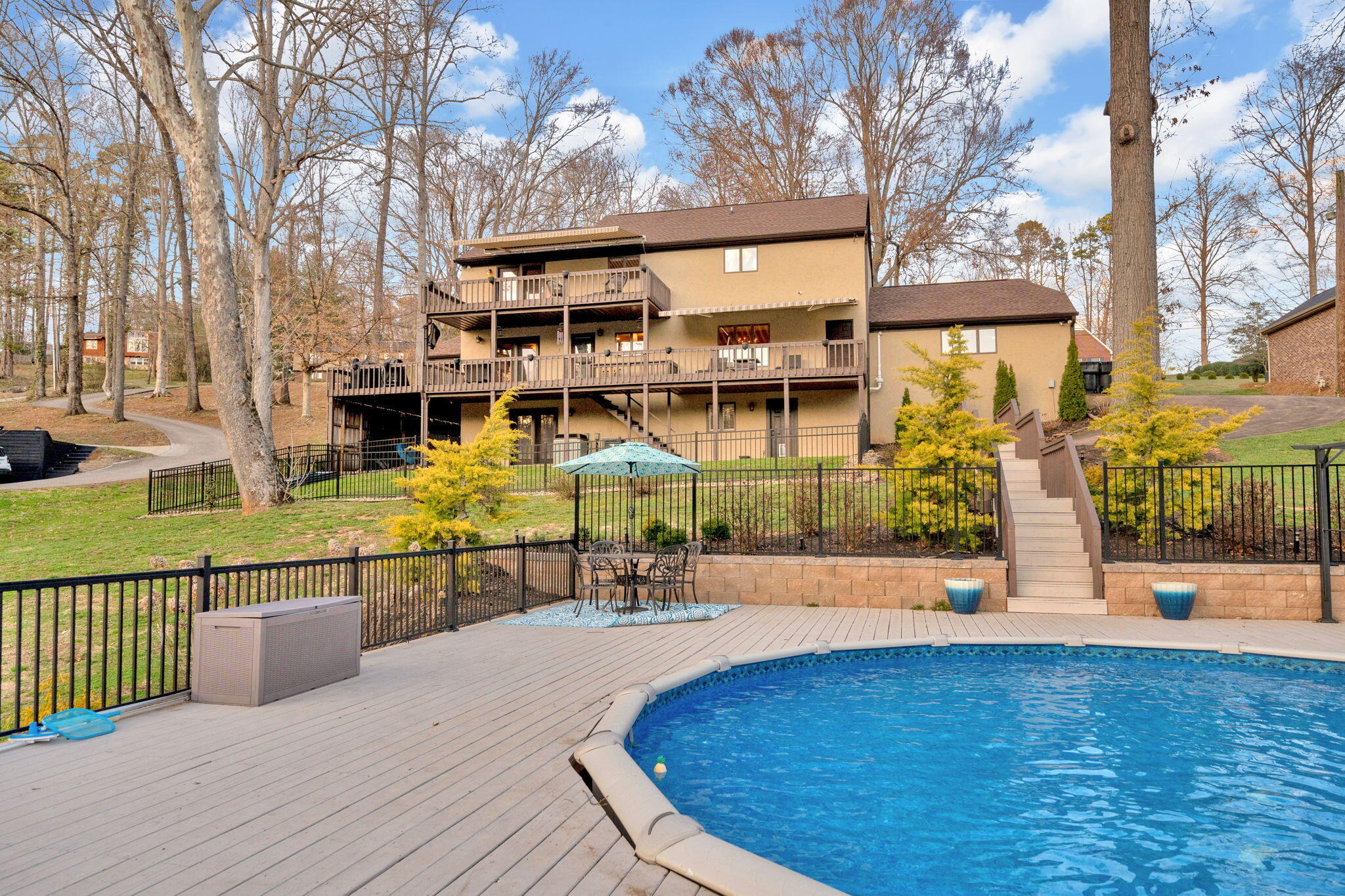 1035 Panther Creek Road