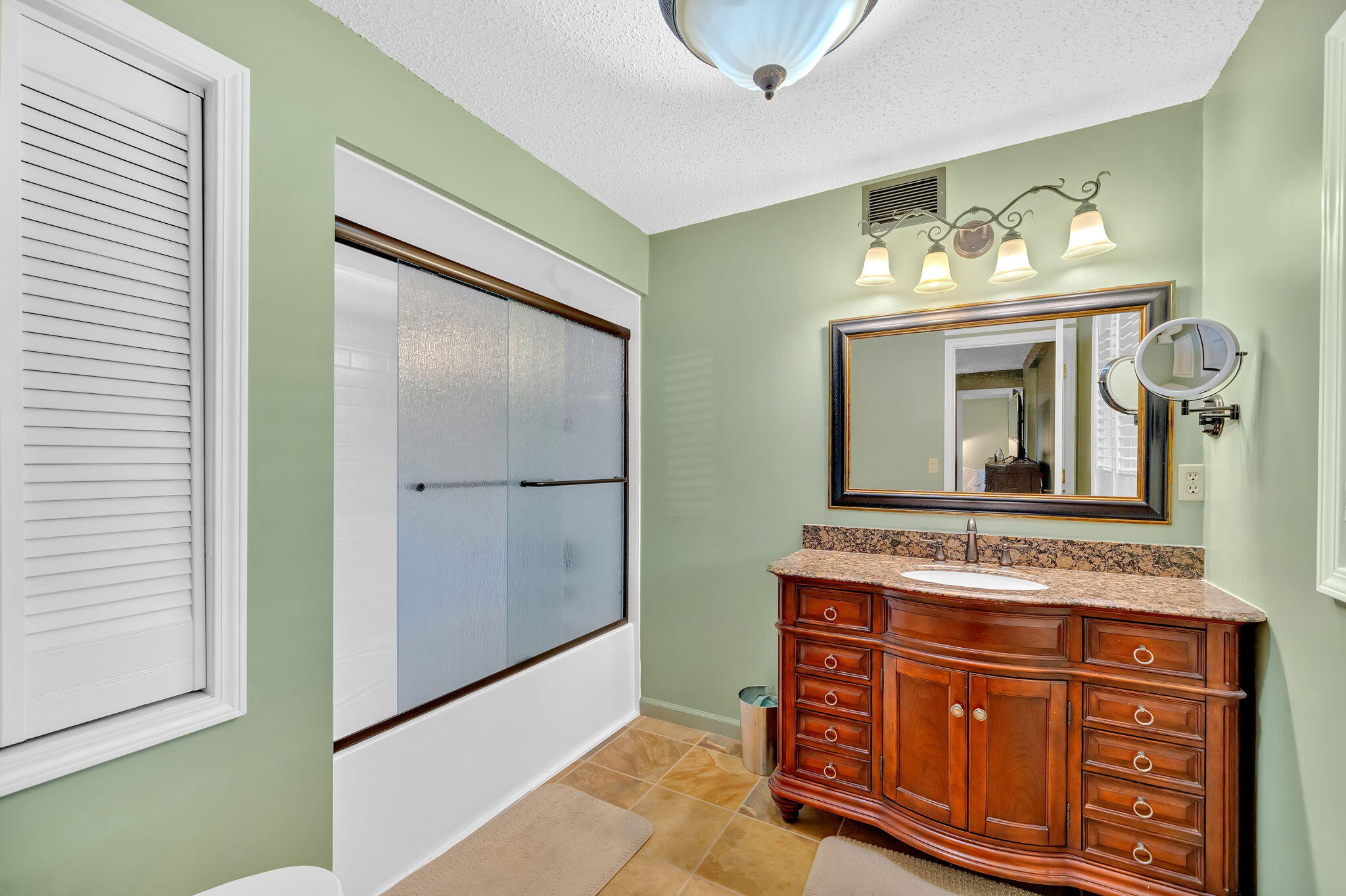 1035 Panther Creek Road