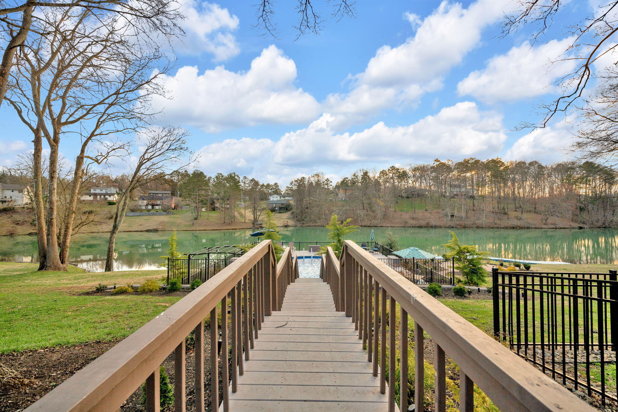 1035 Panther Creek Road