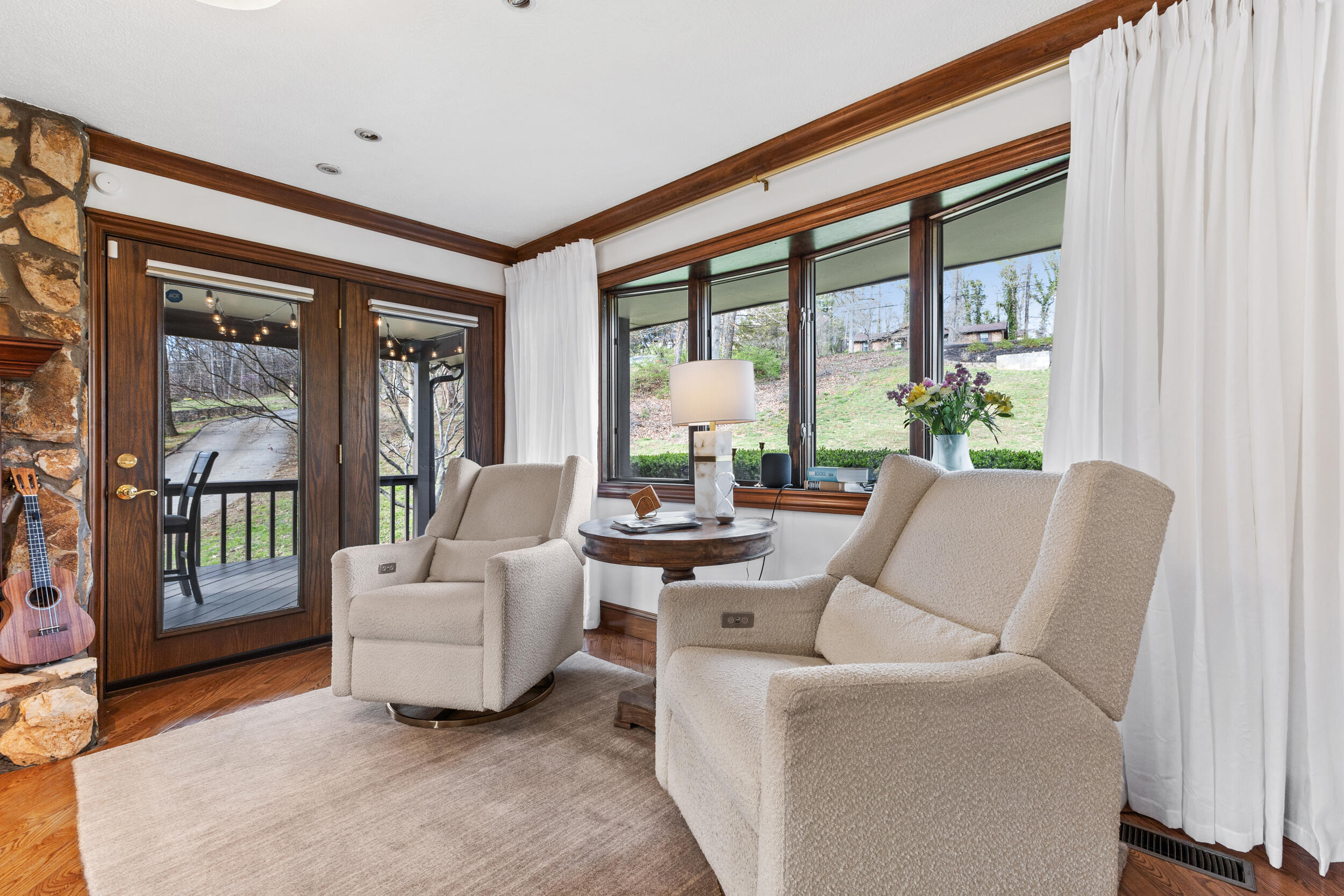 1035 Panther Creek Road