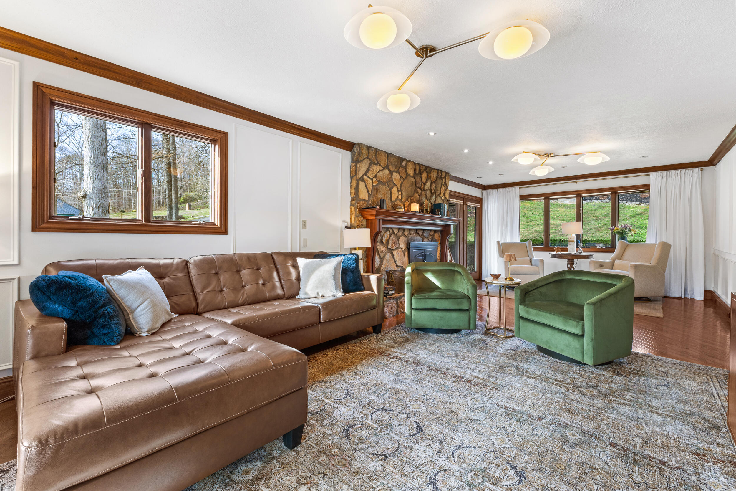 1035 Panther Creek Road