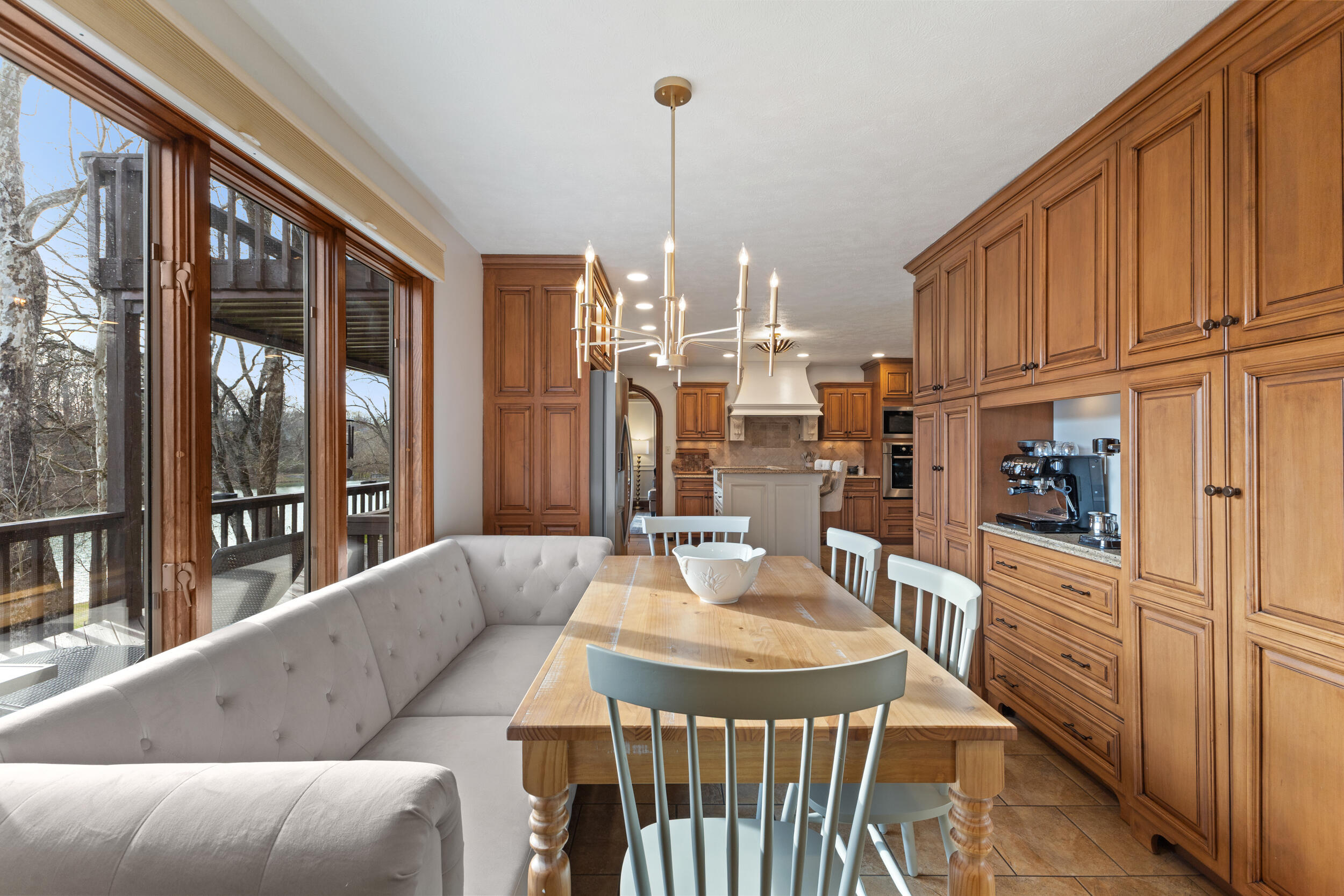 1035 Panther Creek Road