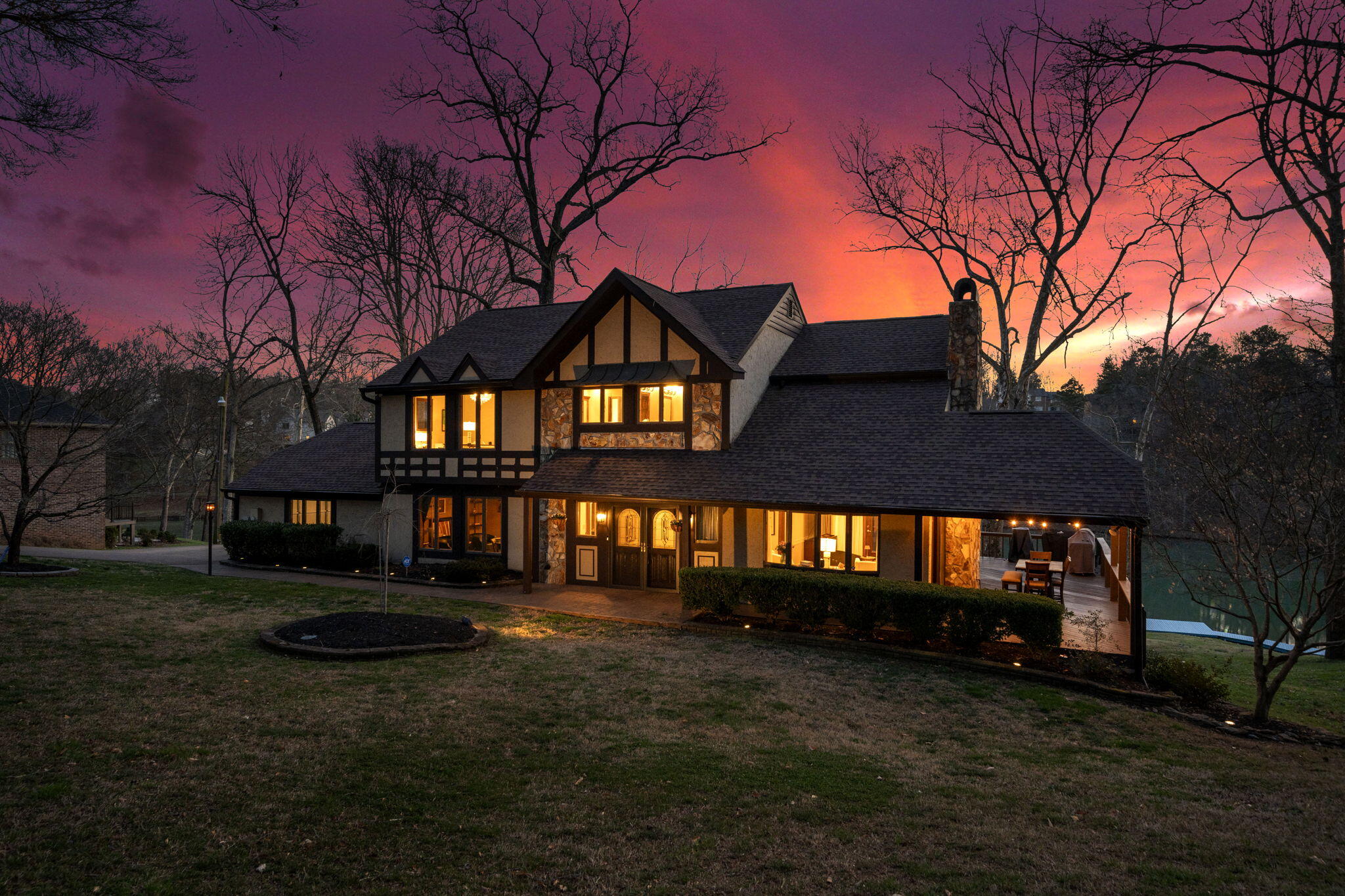 1035 Panther Creek Road