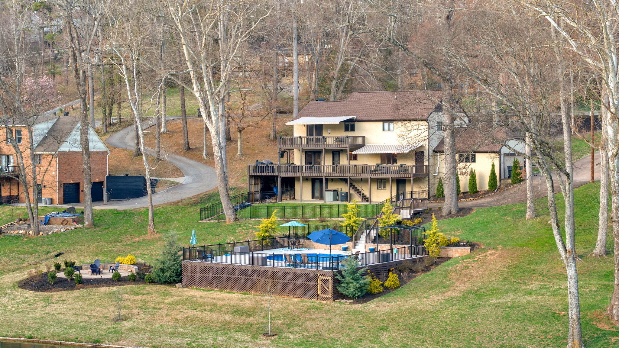 1035 Panther Creek Road